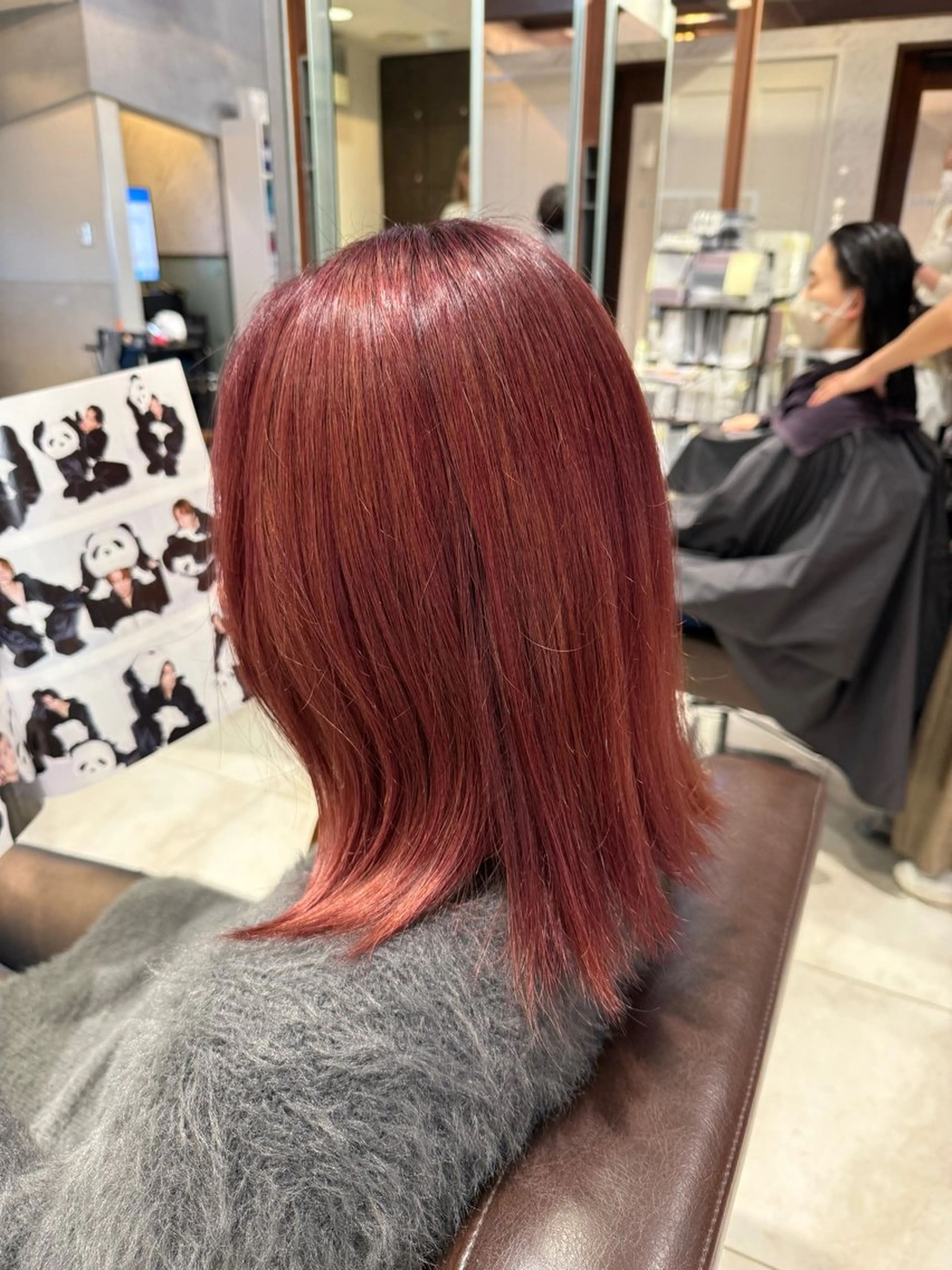 セミロング ヘアカラー 🎀ིྀ暖色カラー/ 髪質改善/みどりのヘアスタイル