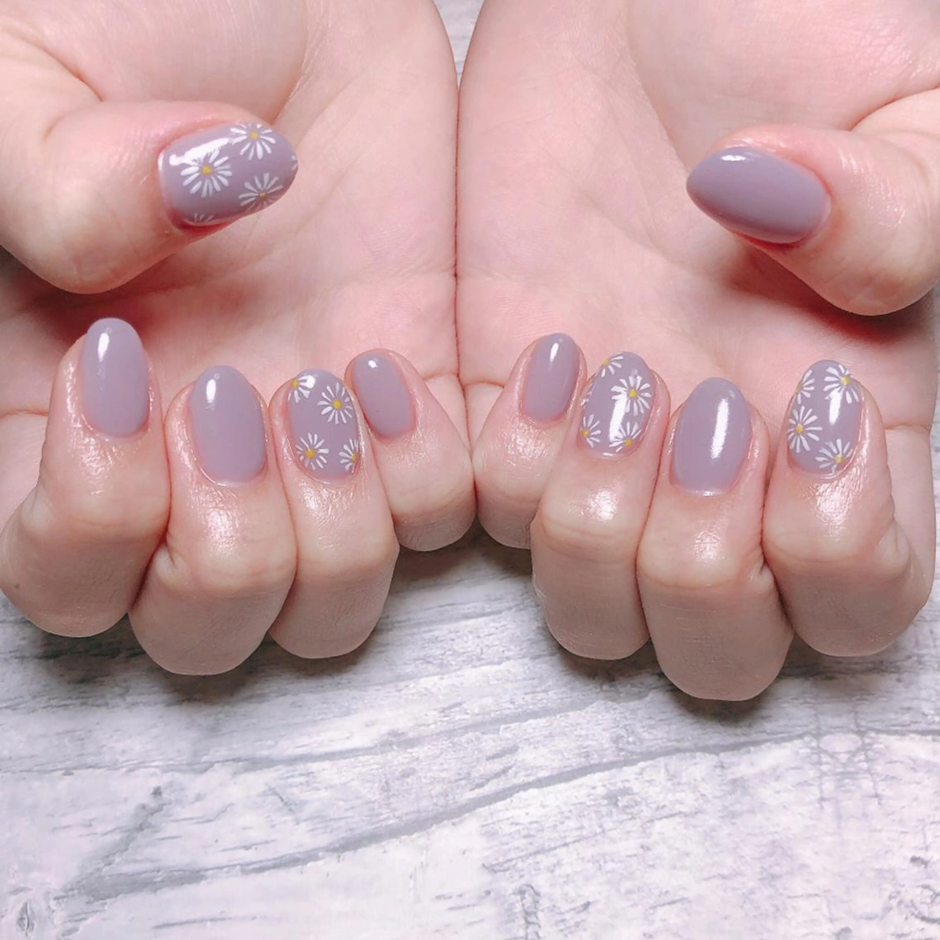 ネイル 個室ネイルサロンDolly Girl〜ドーリーガール〜所属・DollyGirl KYOKOのネイルデザイン