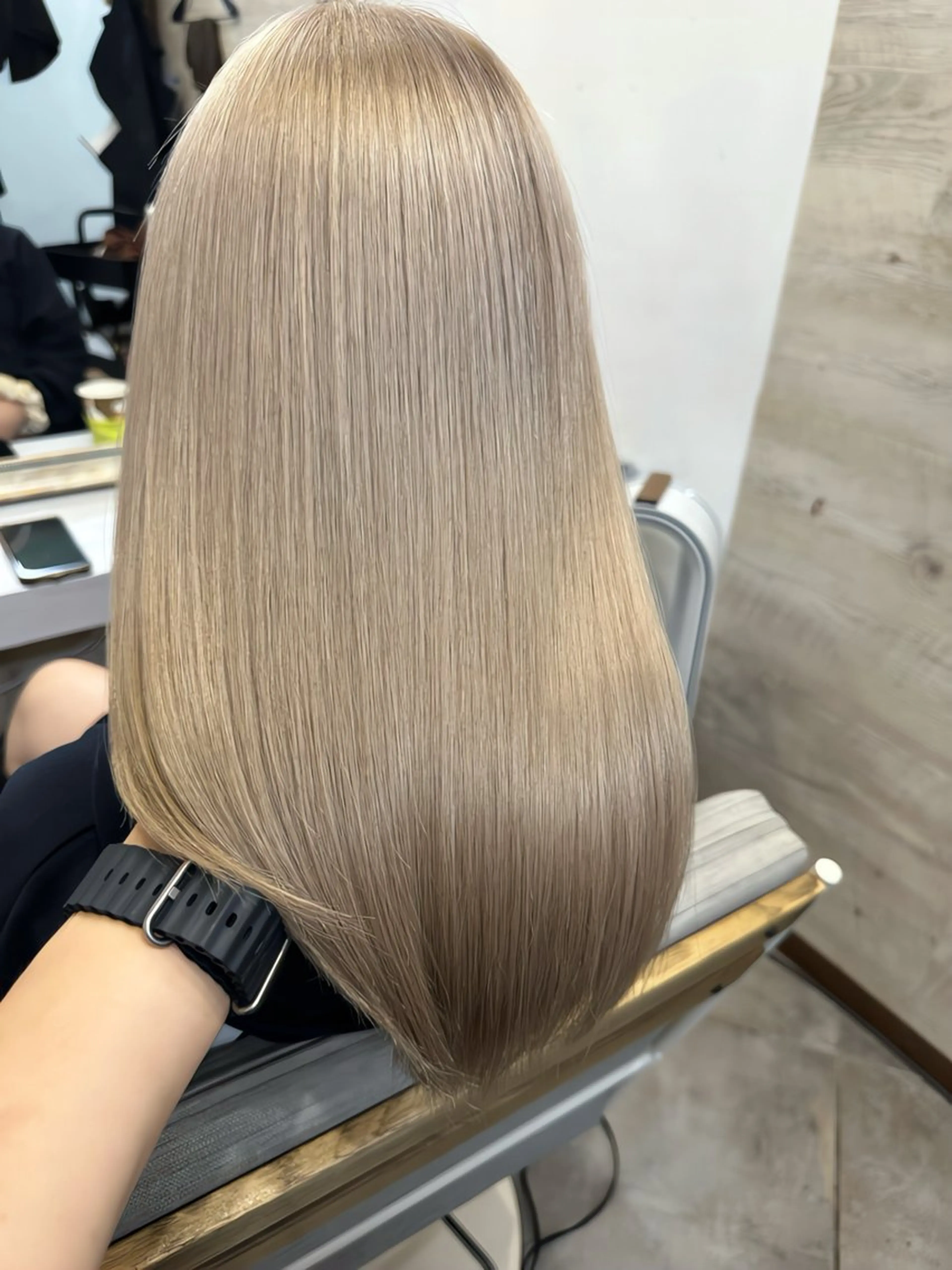 セミロング カラー カット ヘアカラー トリートメント Fbeauty所属・ブリーチ koheiのヘアスタイル