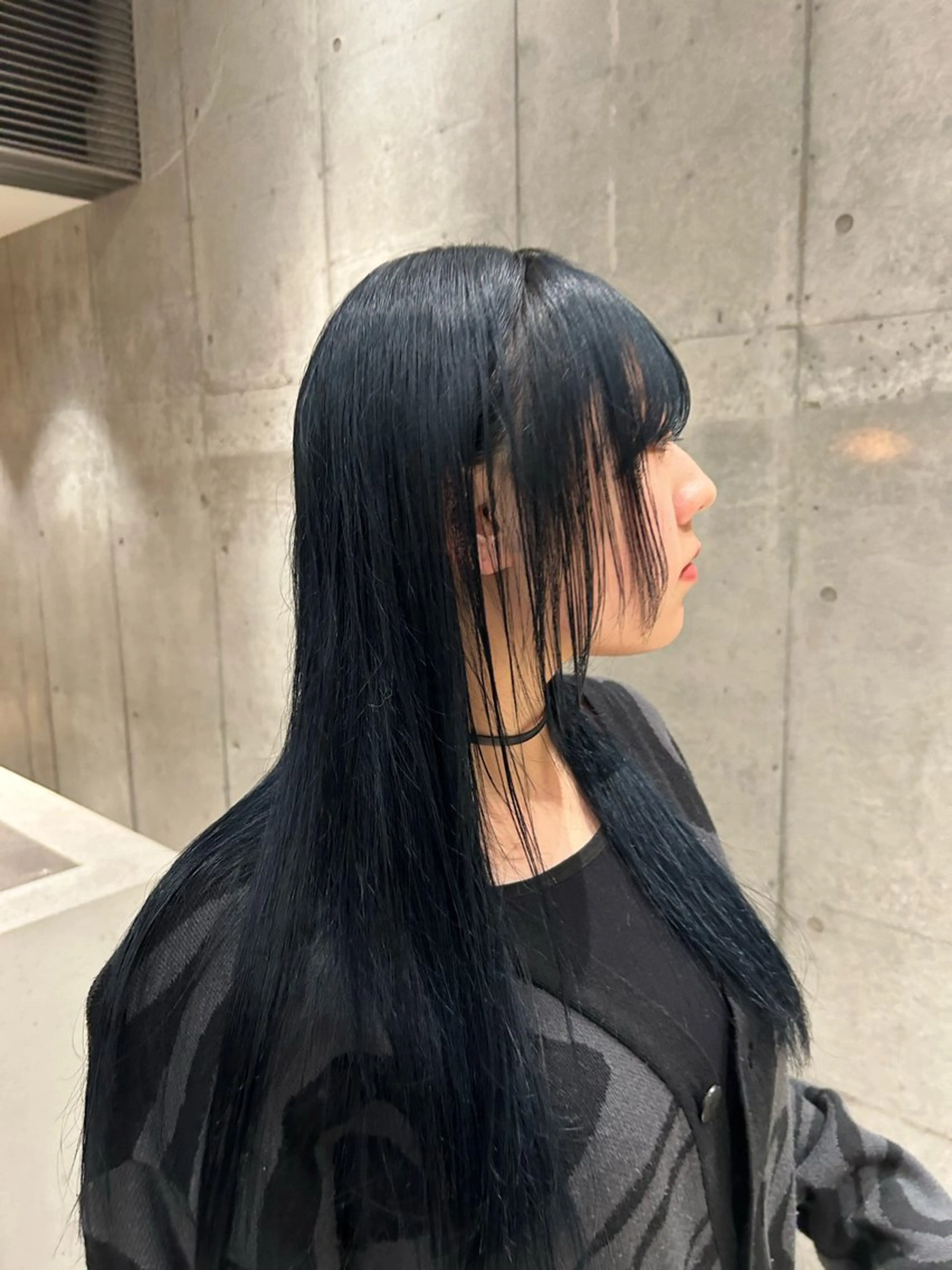 カラー アベ コハルのヘアスタイル