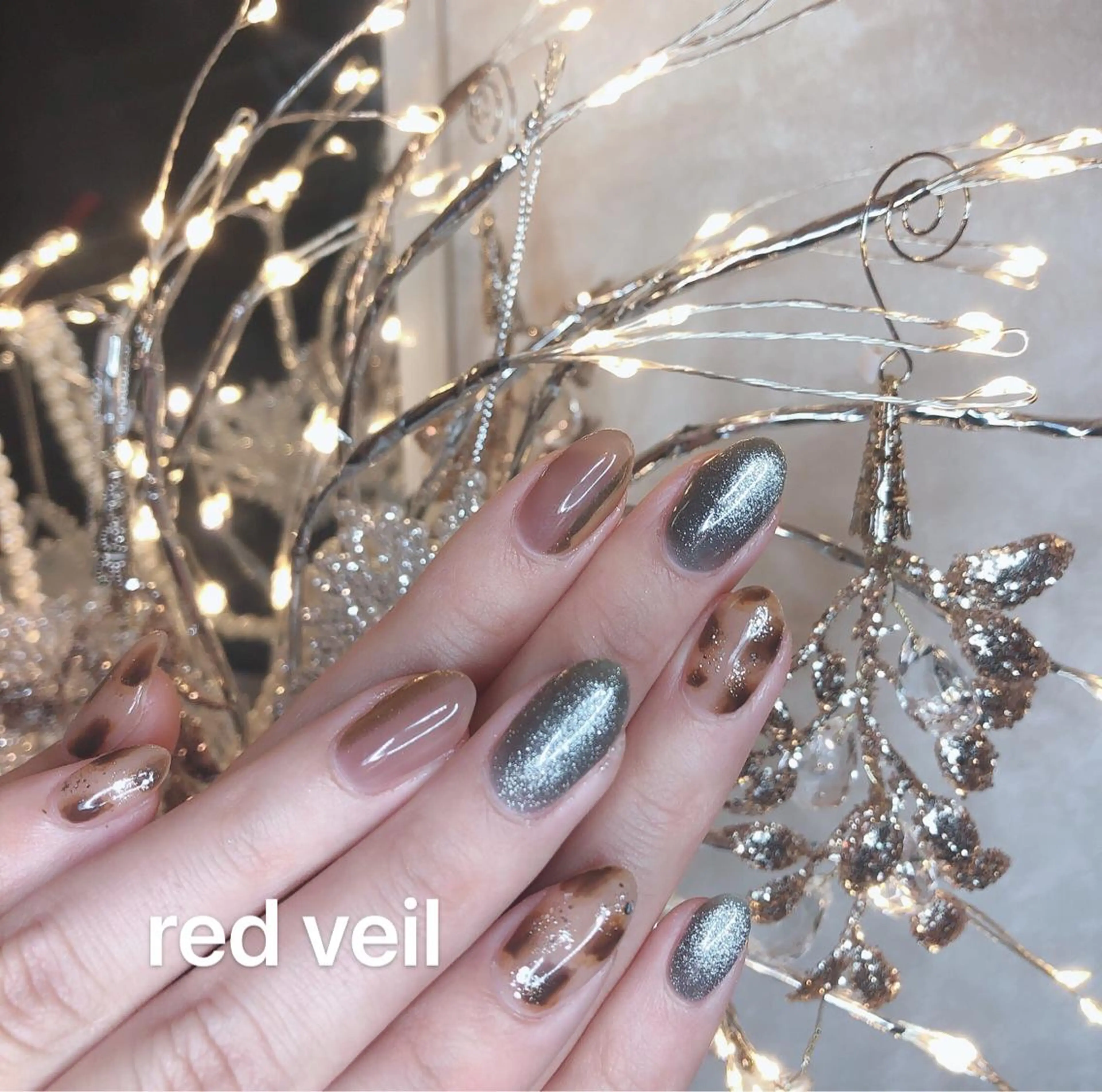 ミディアム ネイル 長さ出し専門 nynaのネイルデザイン