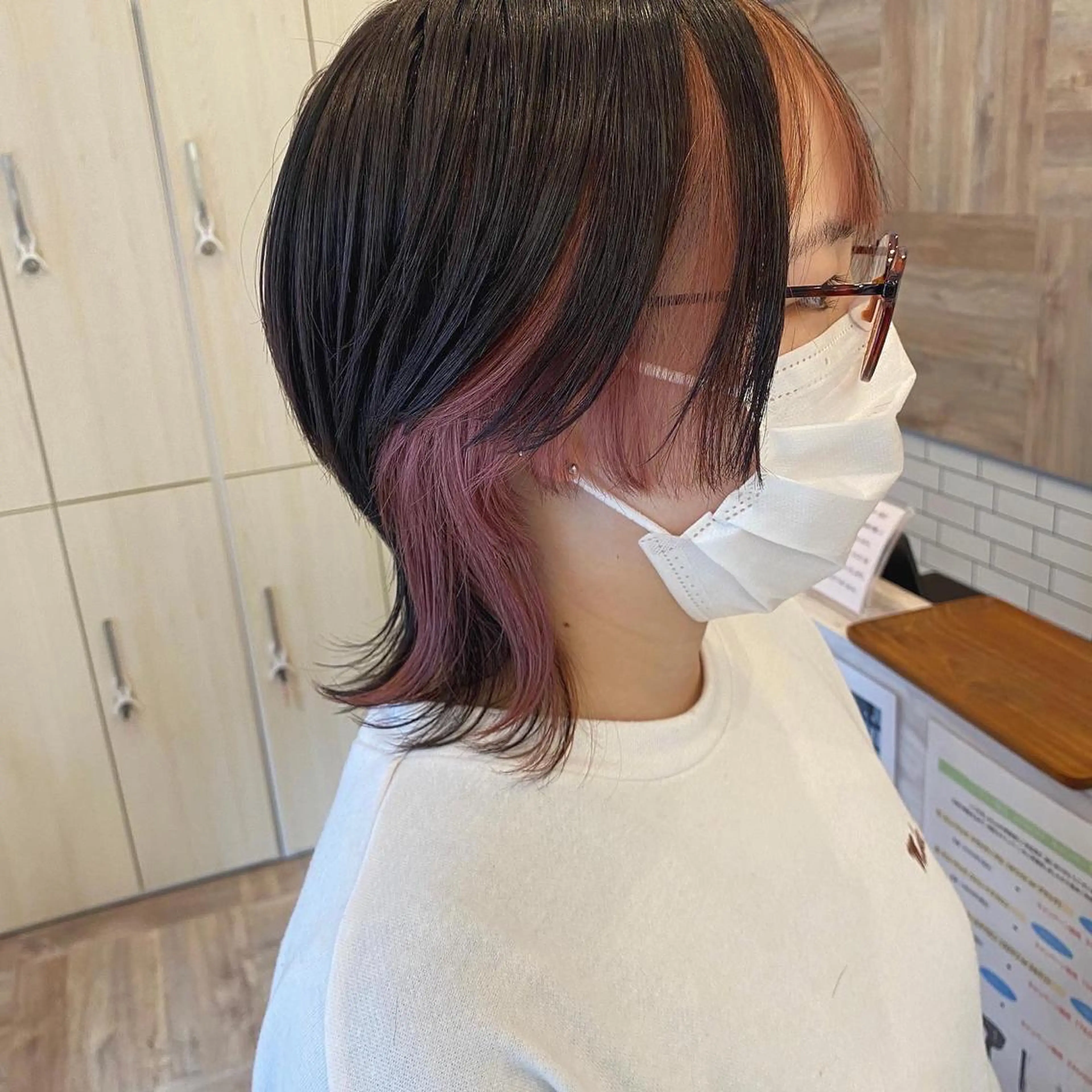 ショート カラー ブリーチ 舟橋 りんかのヘアスタイル