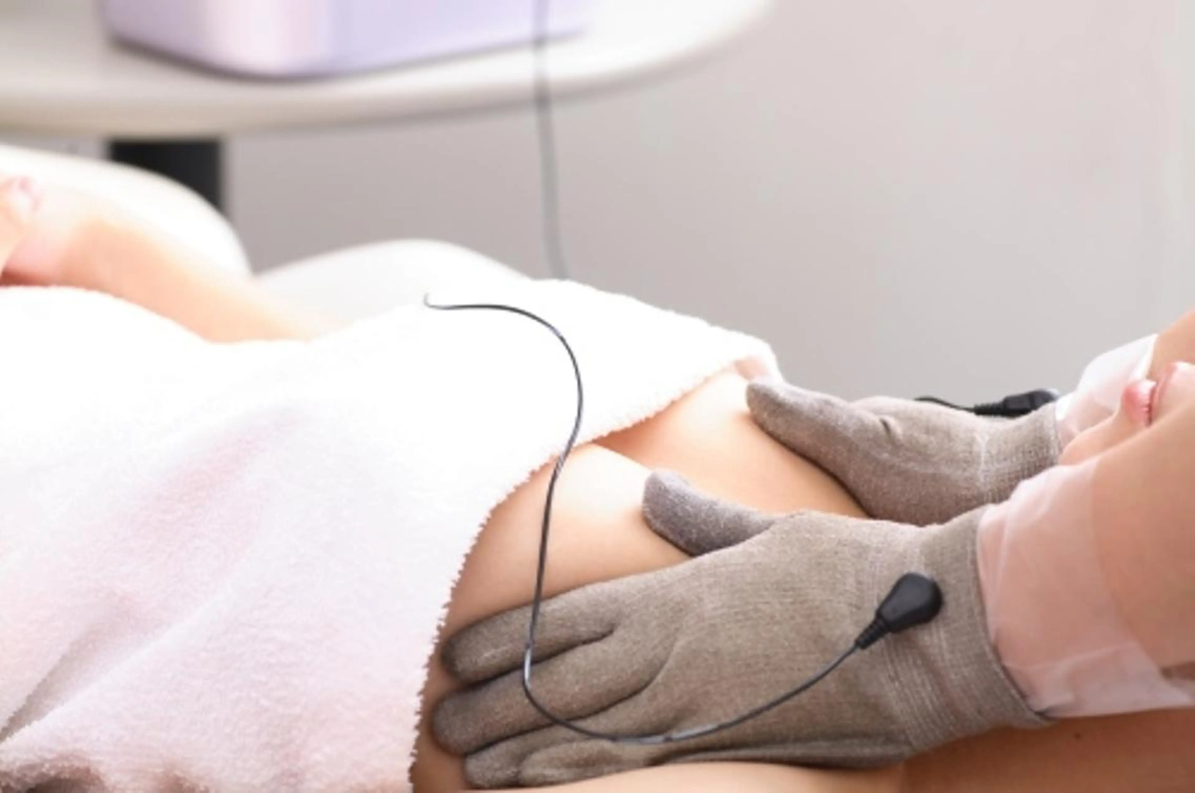 nanoマイクロカレント３D(バスト～二の腕～デコ～お顔)アップ60の写真