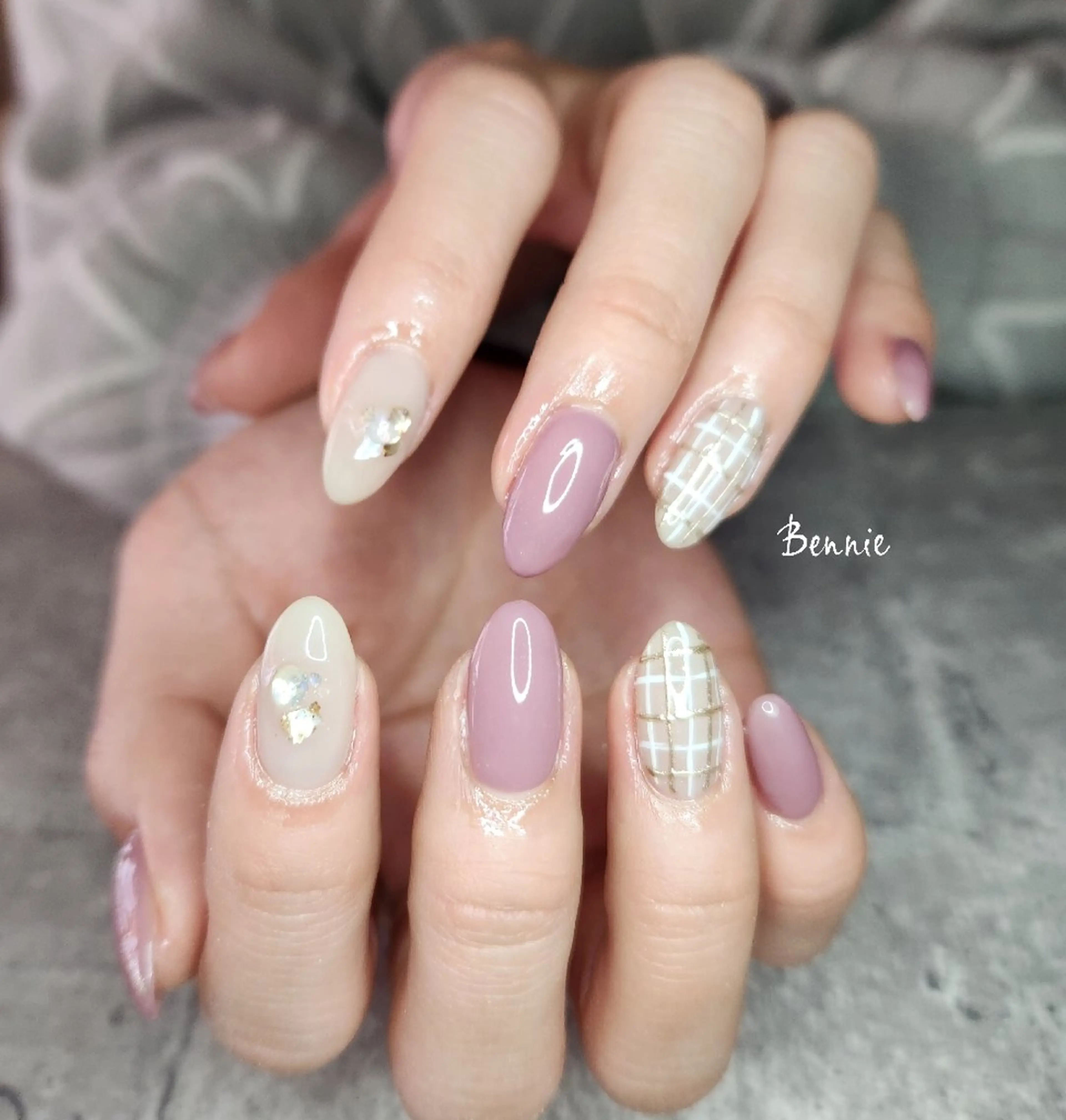 ネイル オフィスネイル ピンク ぷっくりネイル   BENNIEのネイルデザイン