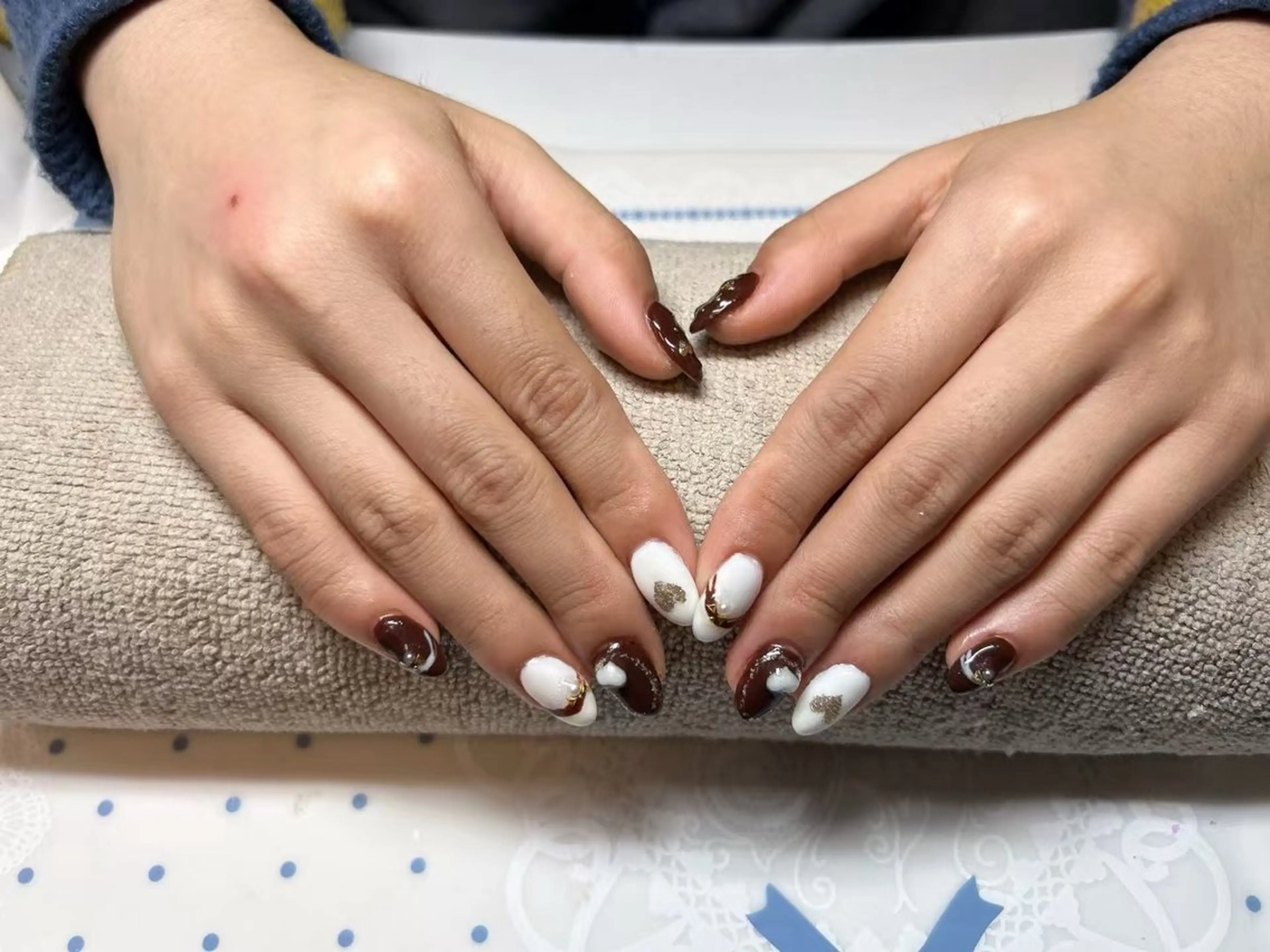 ネイル バレンタイン キューティプティ池袋東口店所属・🍒✨萌 萌✨🍒のネイルデザイン