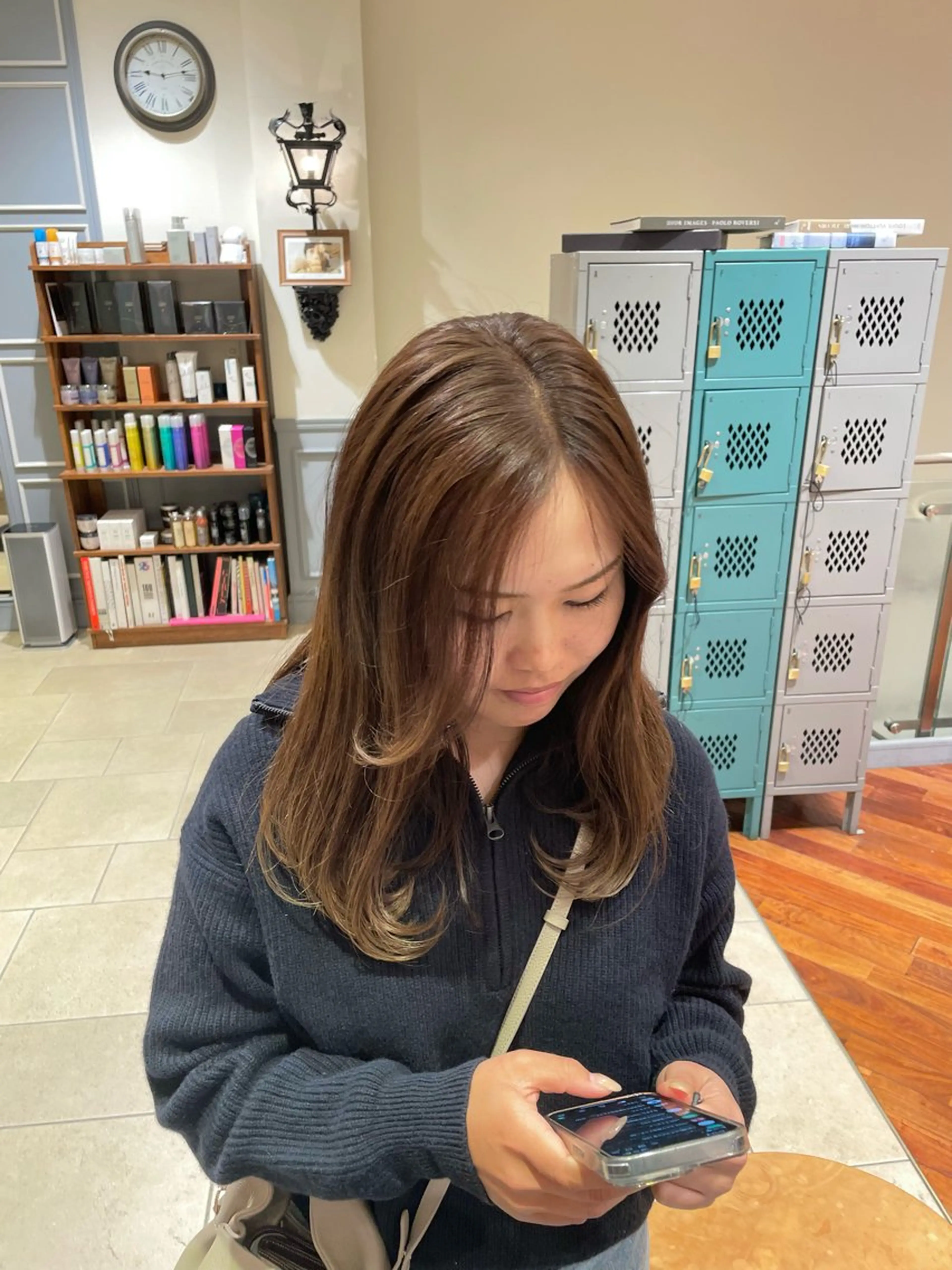 ロング カラー ベージュカラー 大阪梅田 稲葉利也斗のヘアスタイル