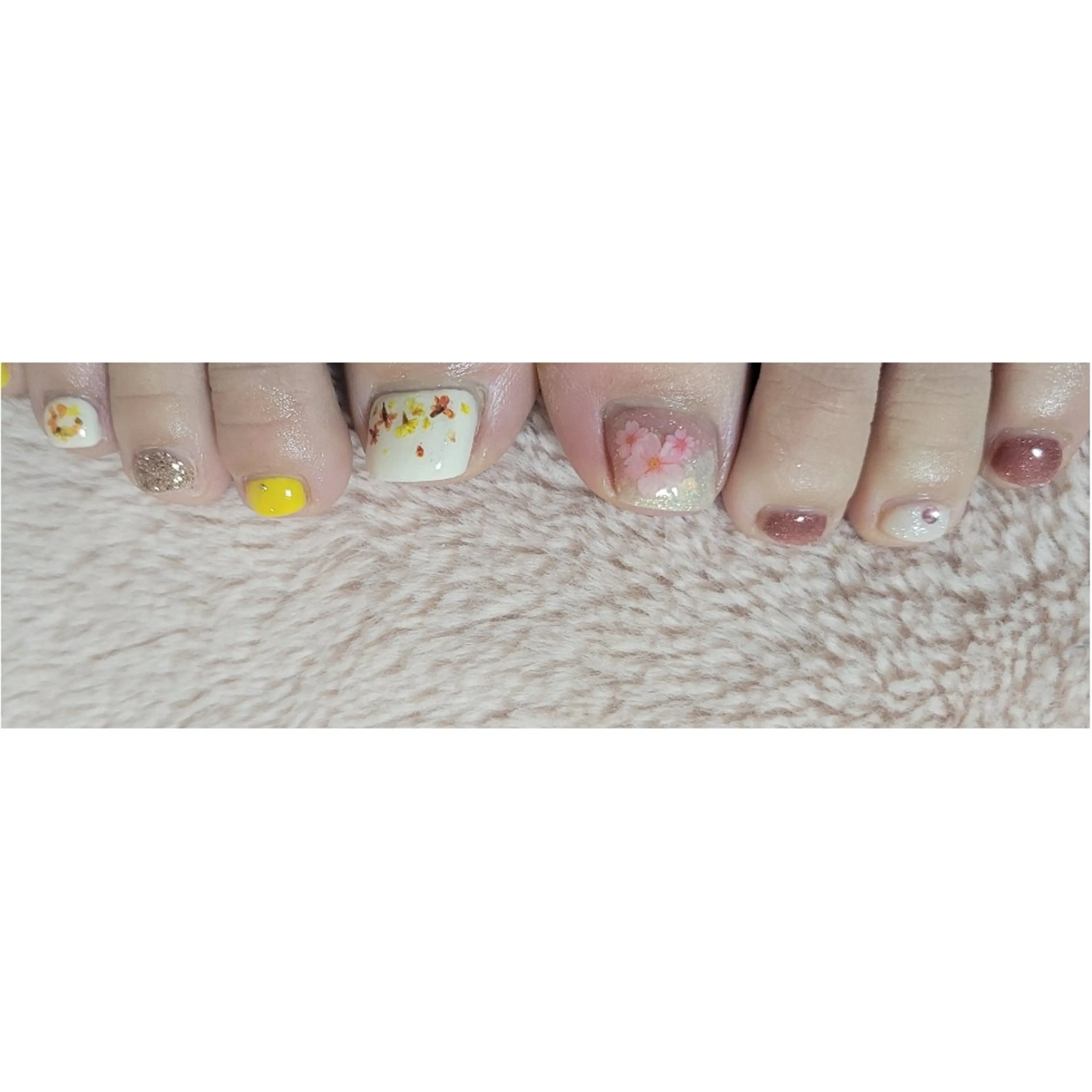 ネイル フットネイル ネイルサロンほっこり kanaのネイルデザイン