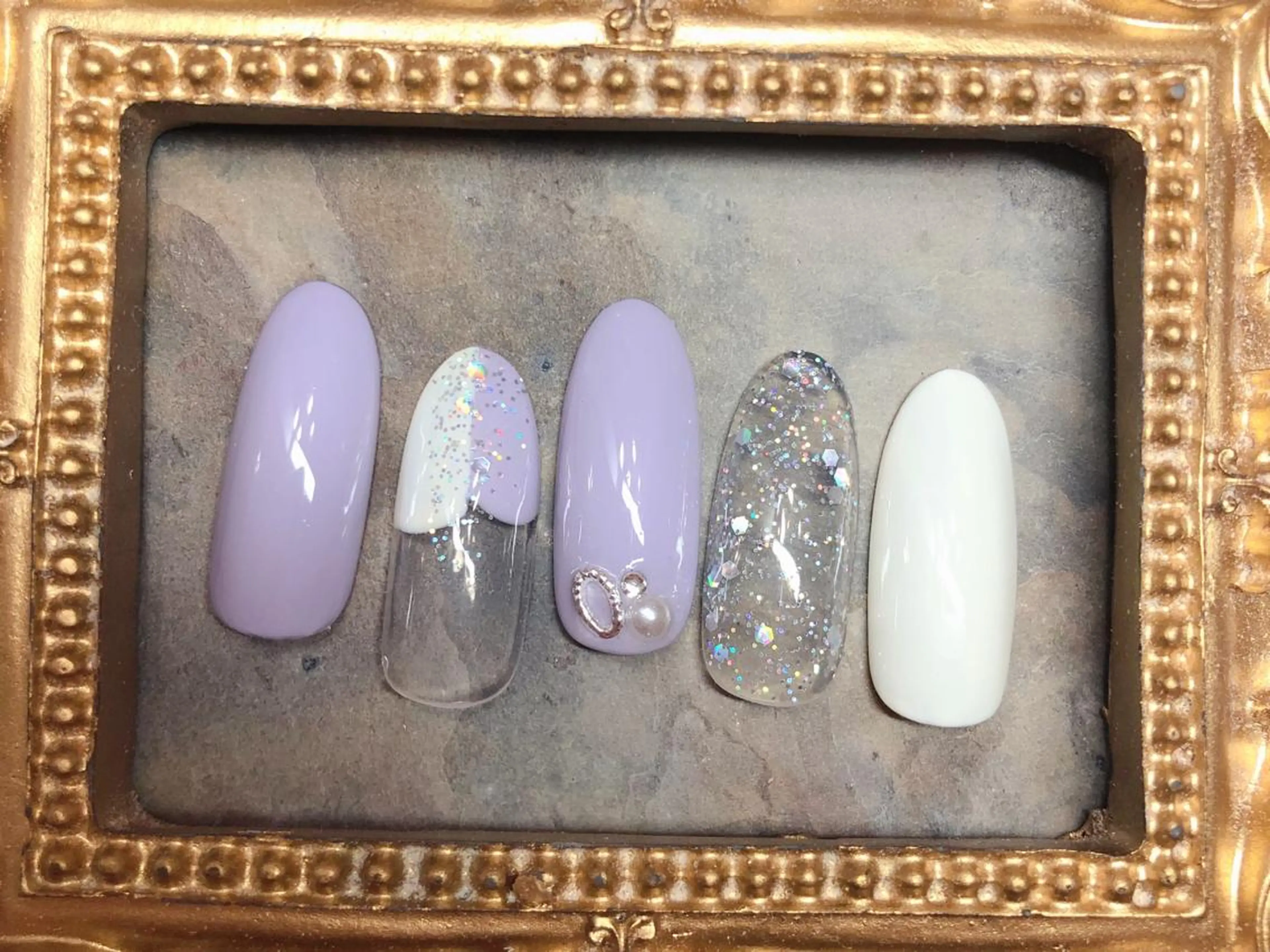 ネイル ハンドネイル マジックミラー所属・マジック ミラーのネイルデザイン