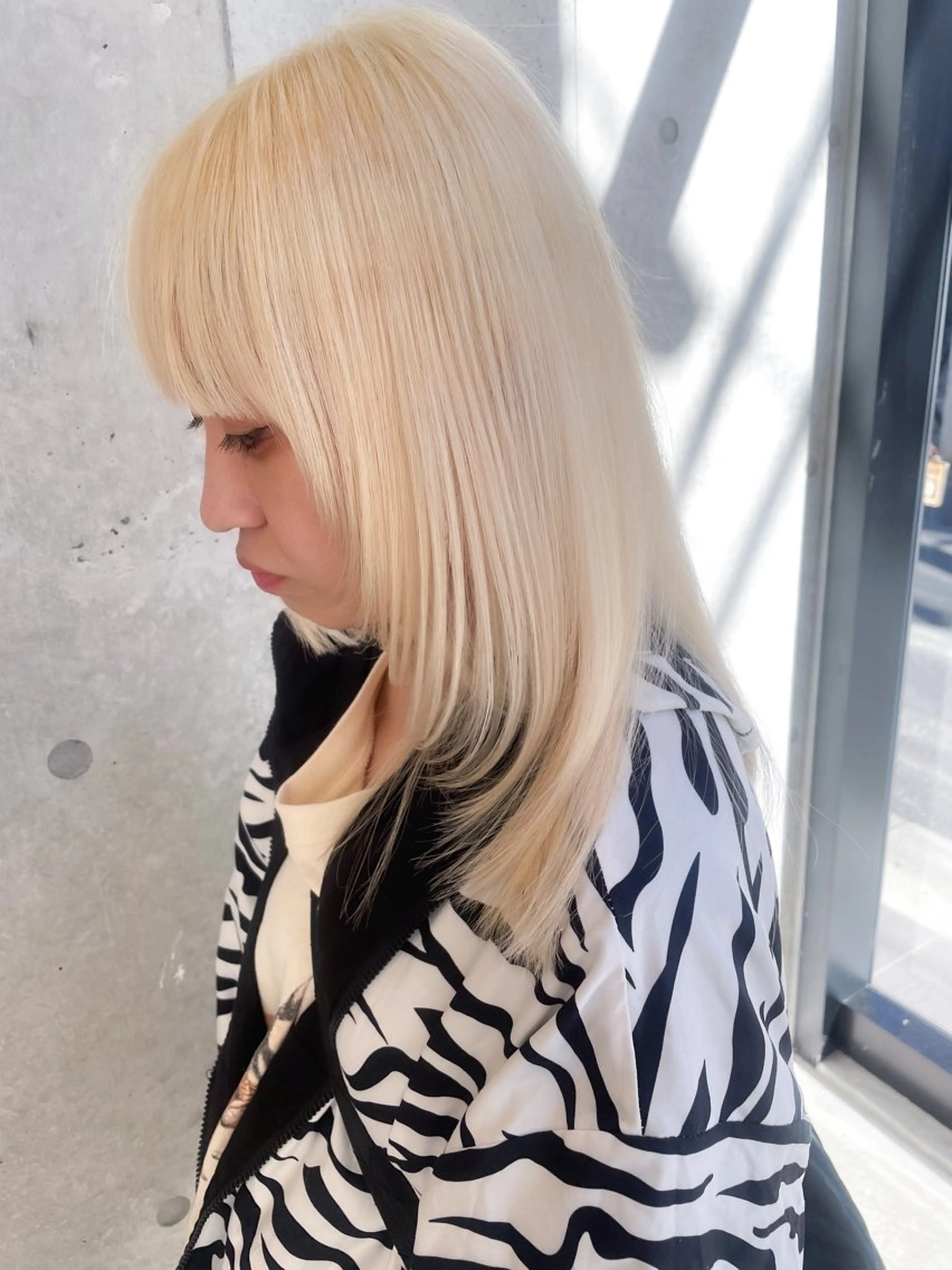 ミディアム カラー ヘアアレンジ ミニボブ/ブリーチ 🌈MISATOのヘアスタイル