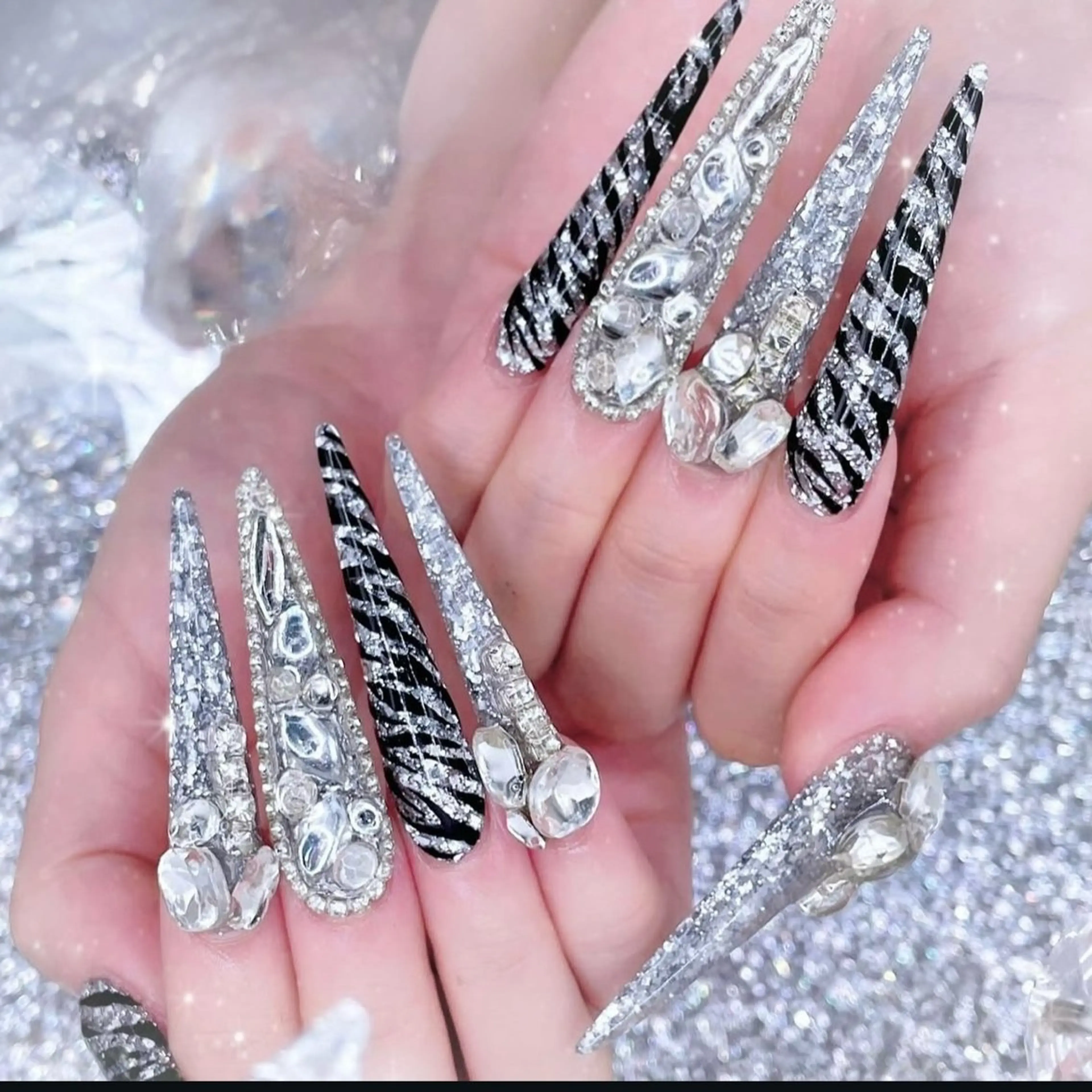 🔥🔥【人気NO1】チップスカルプアートなんでもやり放題(LLサイズまで)¥15980の写真