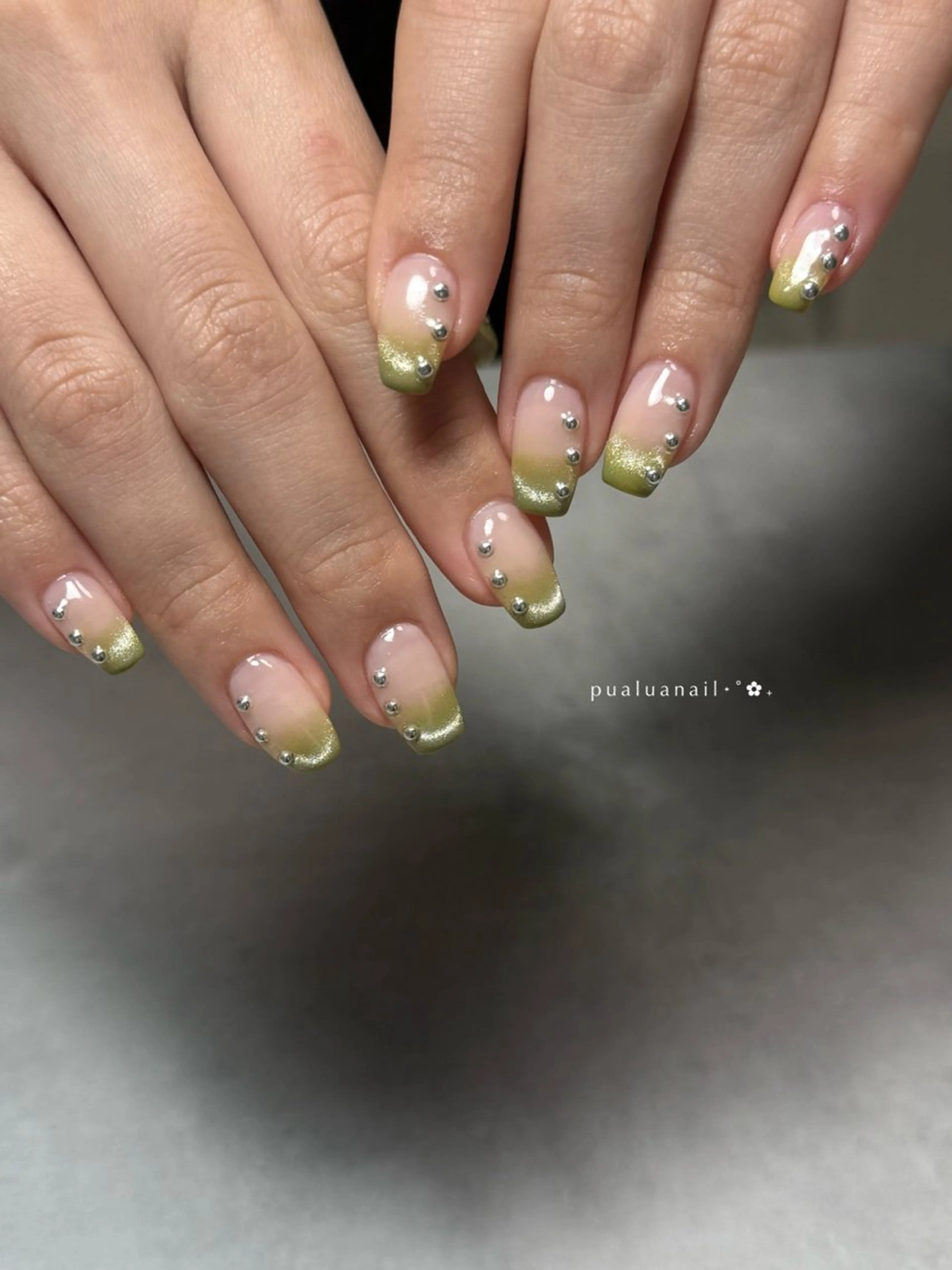 ネイル ハンドネイル pualua miharuのネイルデザイン