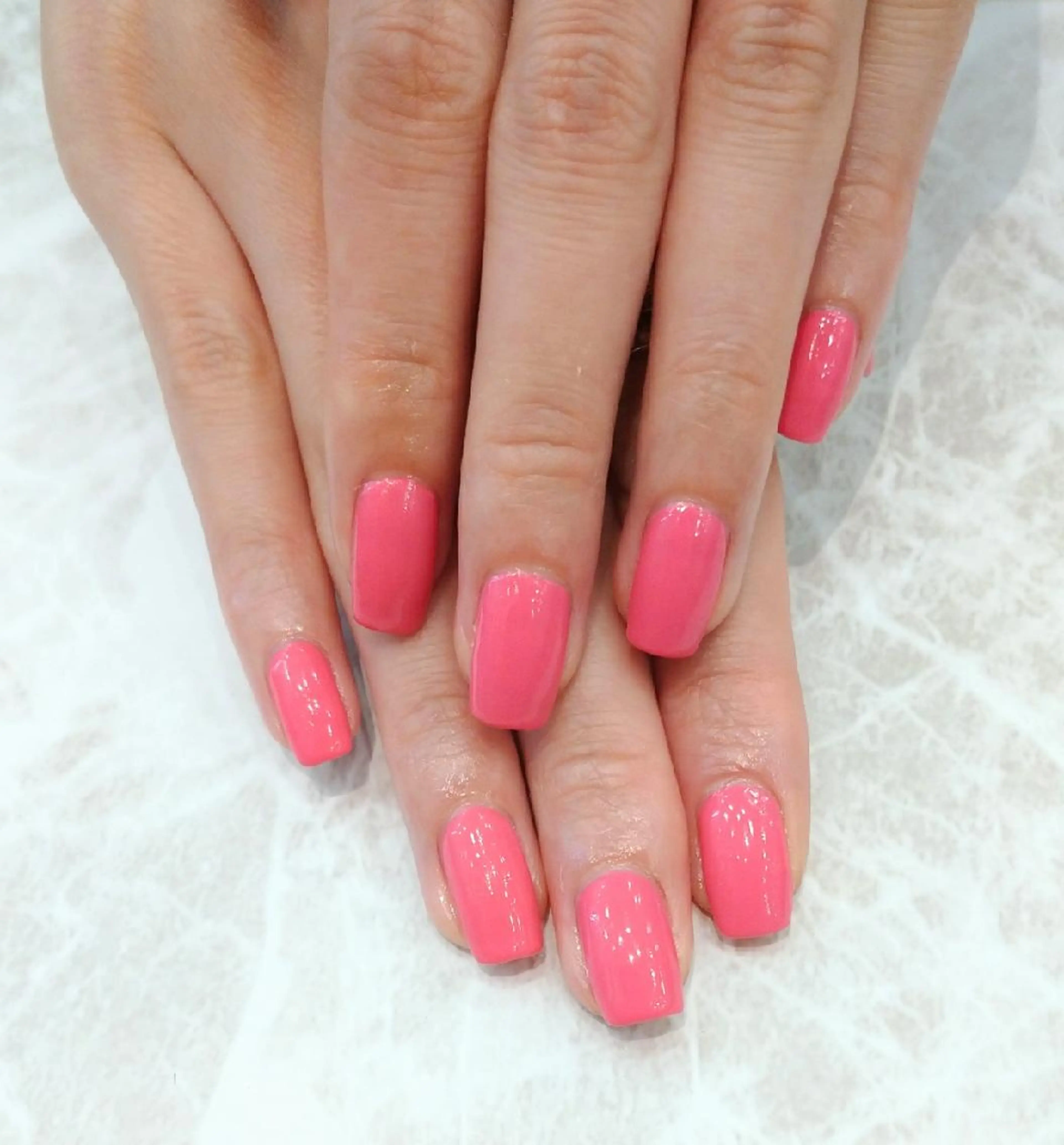 ネイル ジェルネイル ワンカラーネイル パラジェル ピンク 會田 瑠衣のネイルデザイン