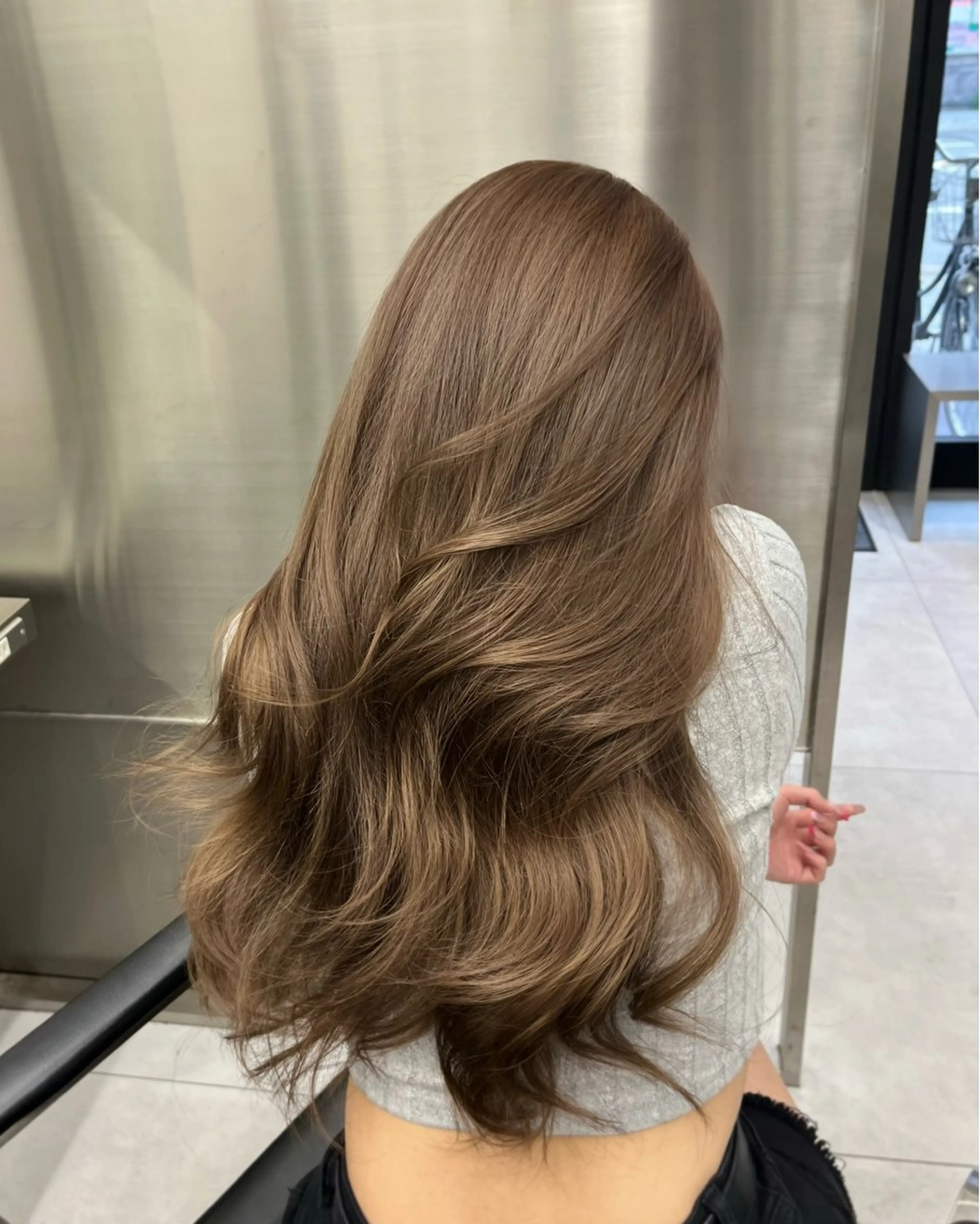 ロング 大人レイヤー/艶美髪 🇺🇸TOMONAのヘアスタイル