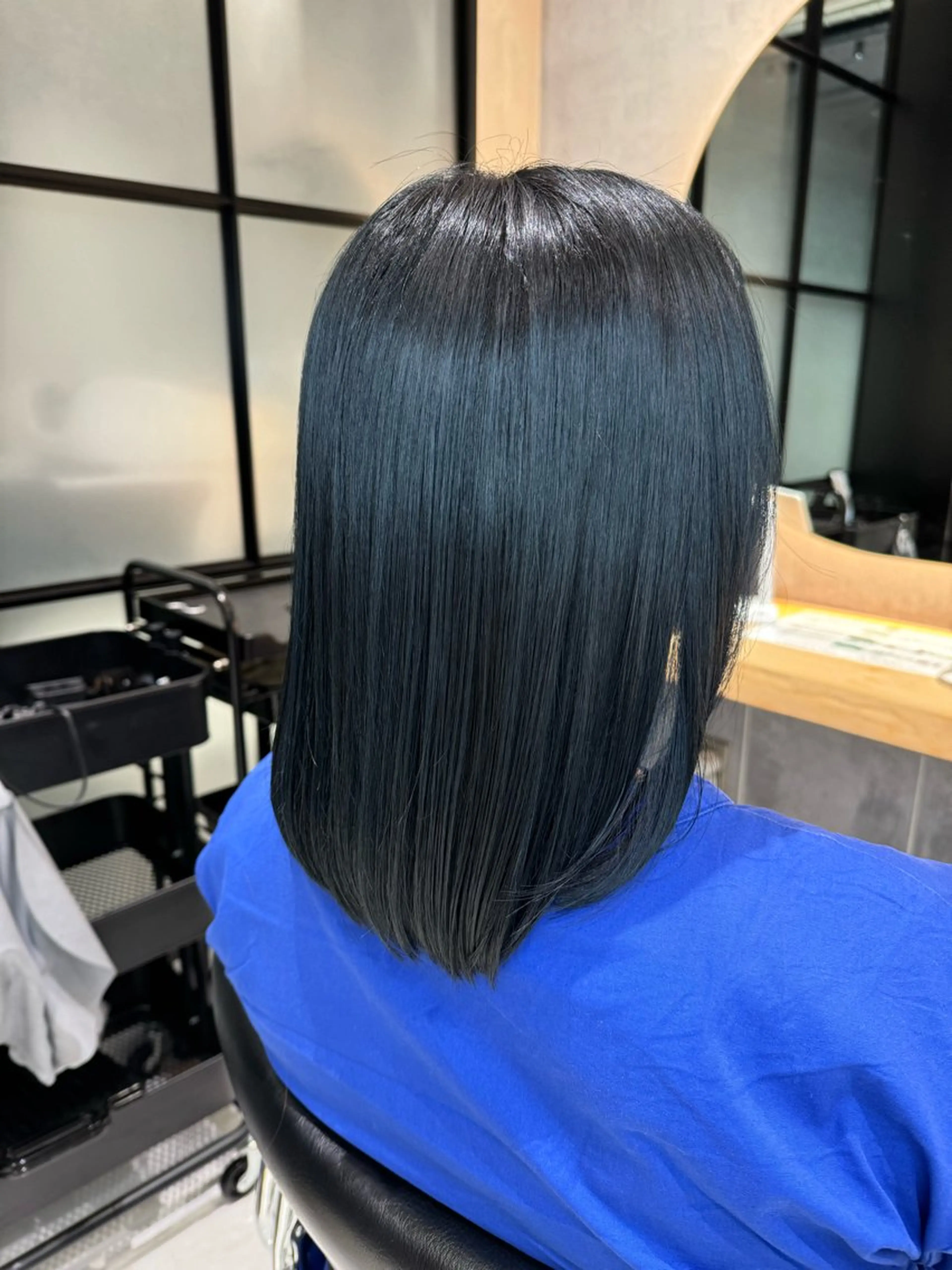 ミディアム カラー カット ヘアカラー トリートメント 鐘築 彩のヘアスタイル