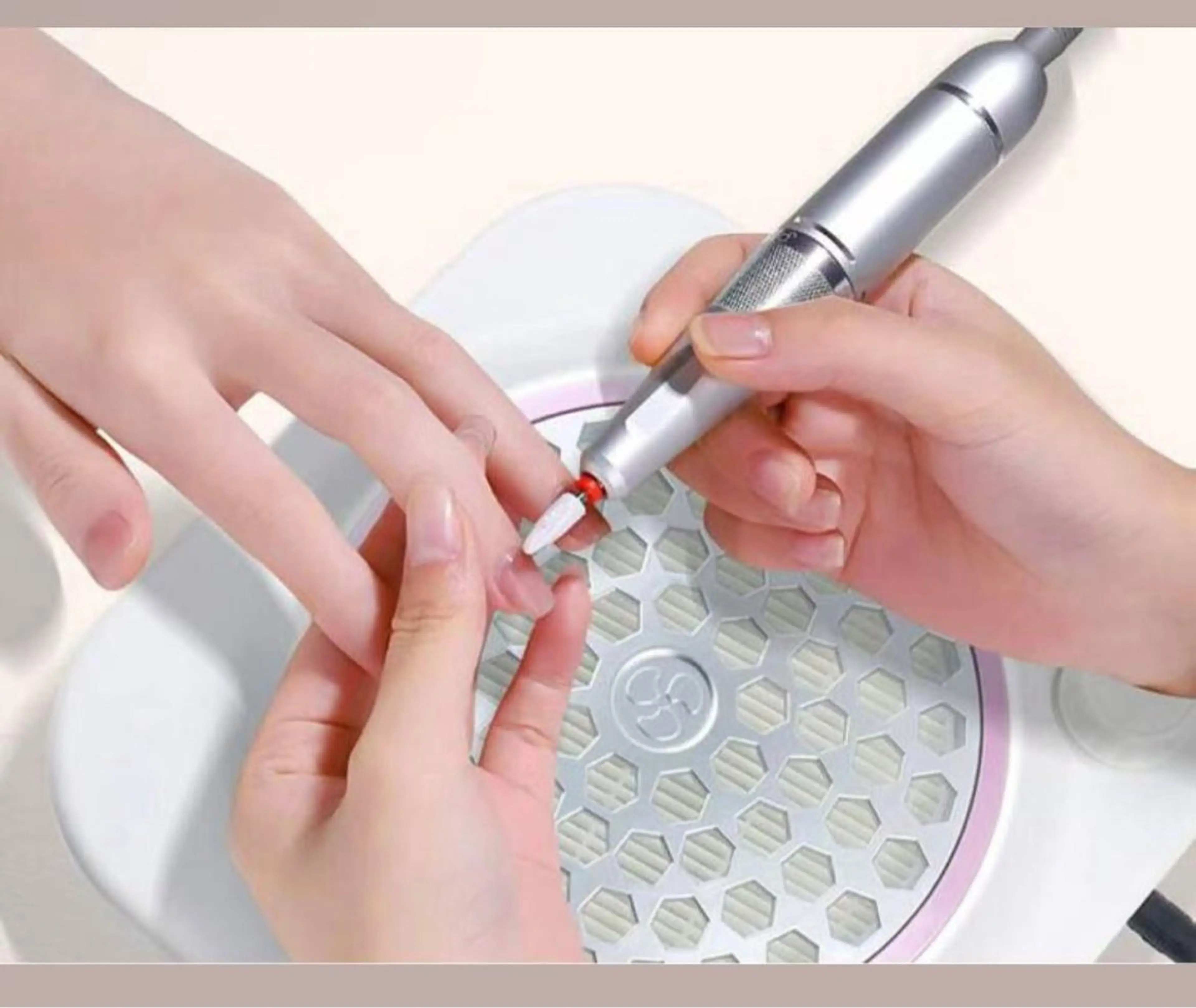 【JR】ソフトジェルオフのみ^ ^ 爪の長さを整える込み¥3500▶️¥2800の写真