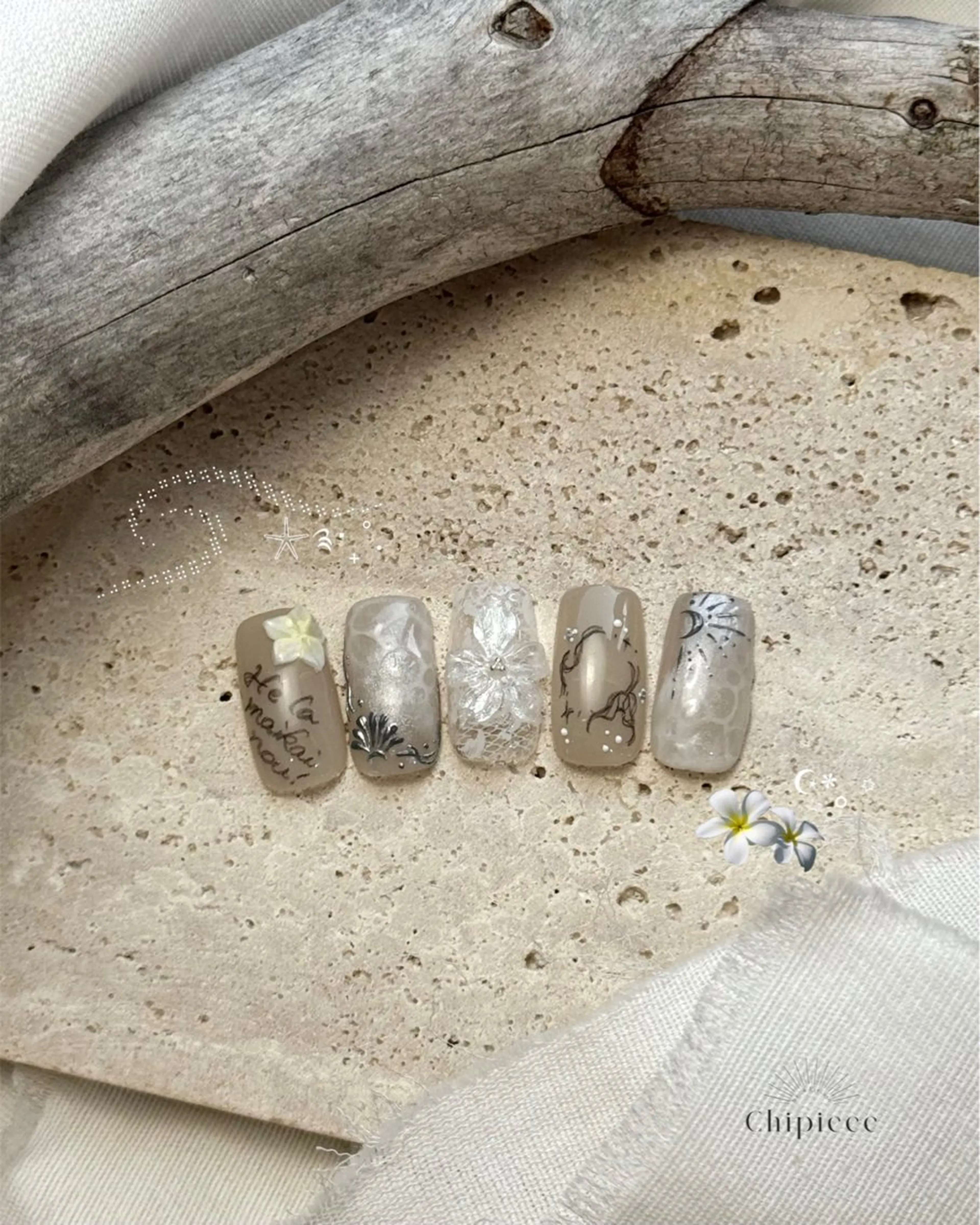 ネイル ハンドネイル chipieee kannaのネイルデザイン