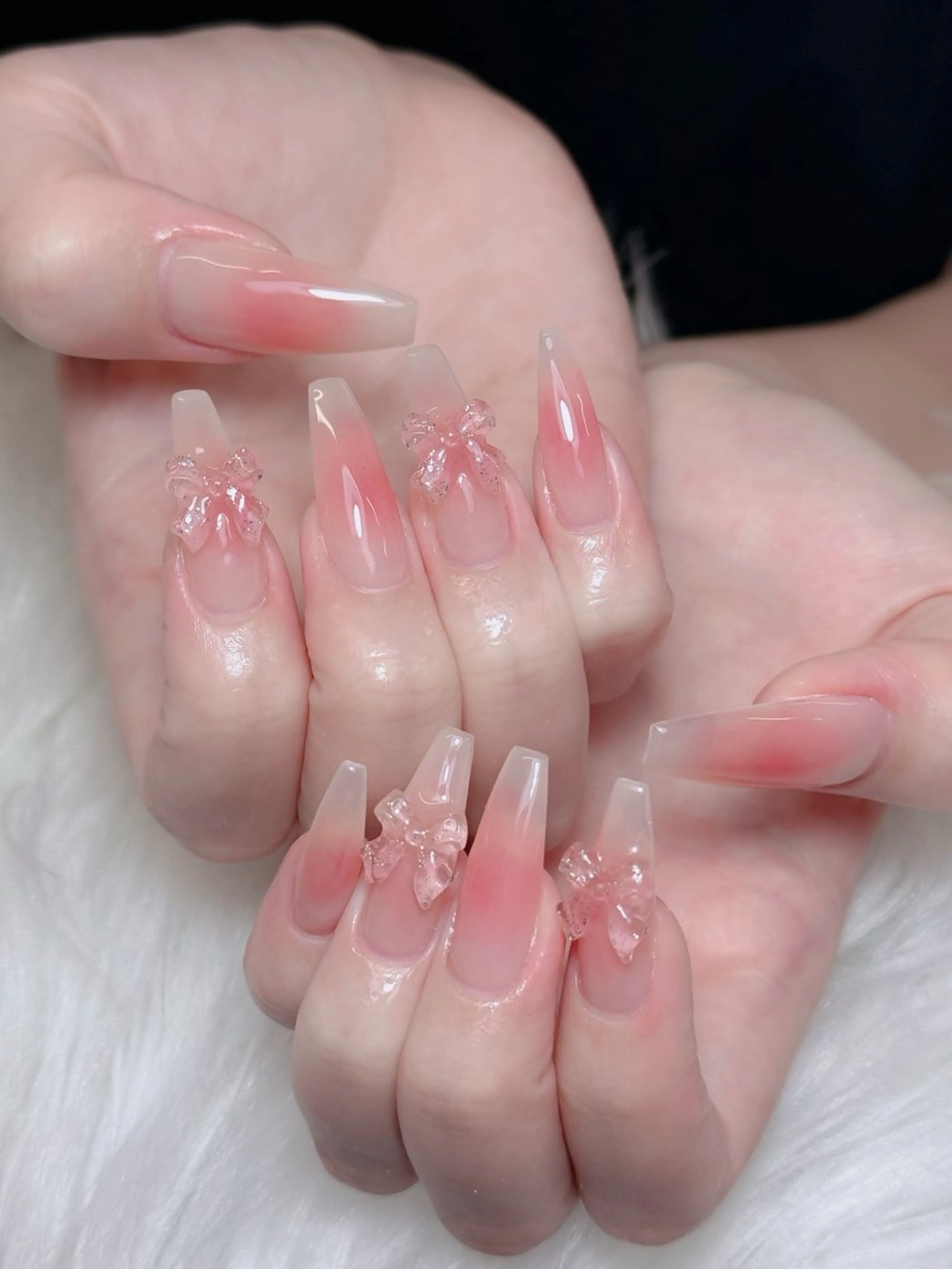 ネイル オーロラネイル チークネイル フットネイル フレンチネイル 韓国ネイル ハンドネイル Lumi Nail 新大久保3‘のネイルデザイン