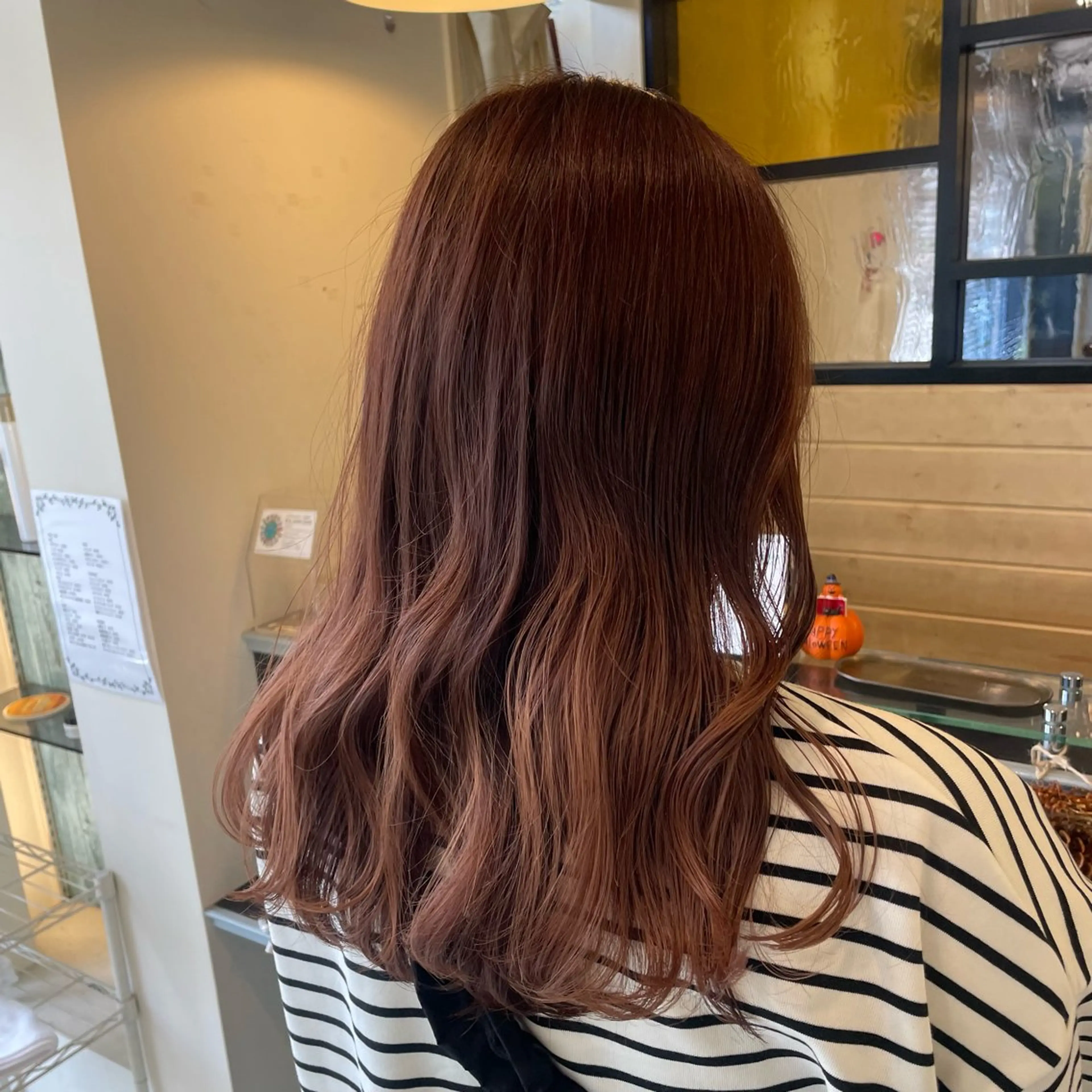 ミディアム カラー スナコザワ レナのヘアスタイル
