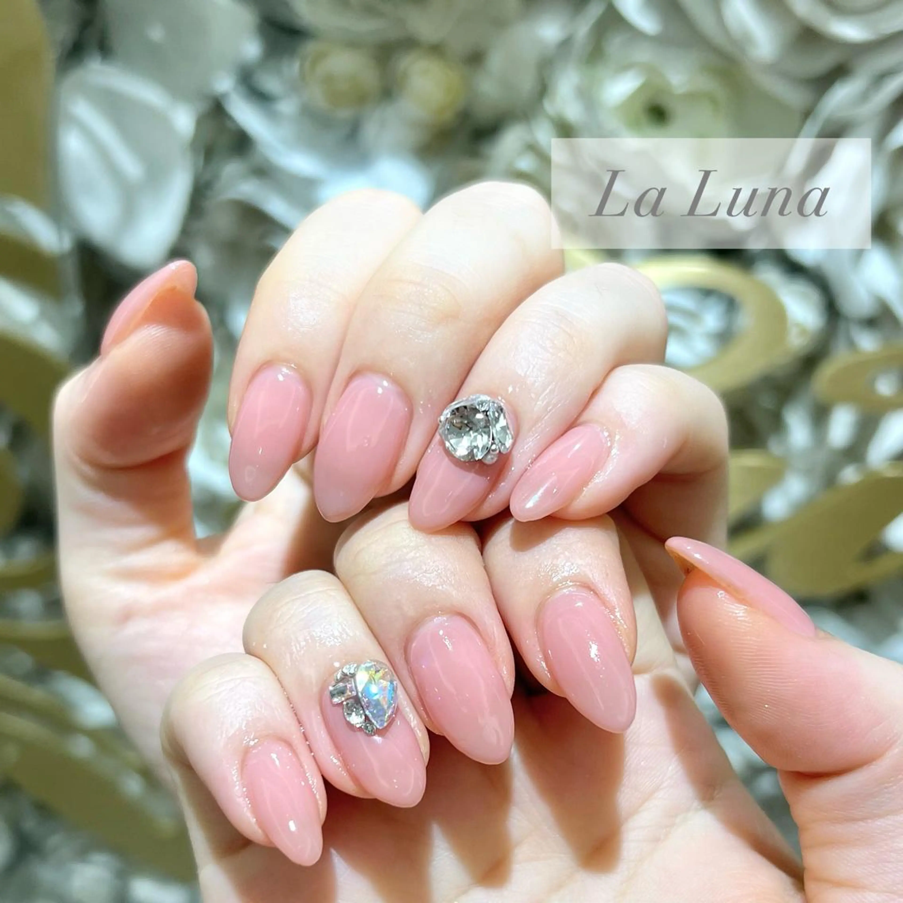 ネイル ハンドネイル ＬａＬｕｎａ🌙 natsukiのネイルデザイン