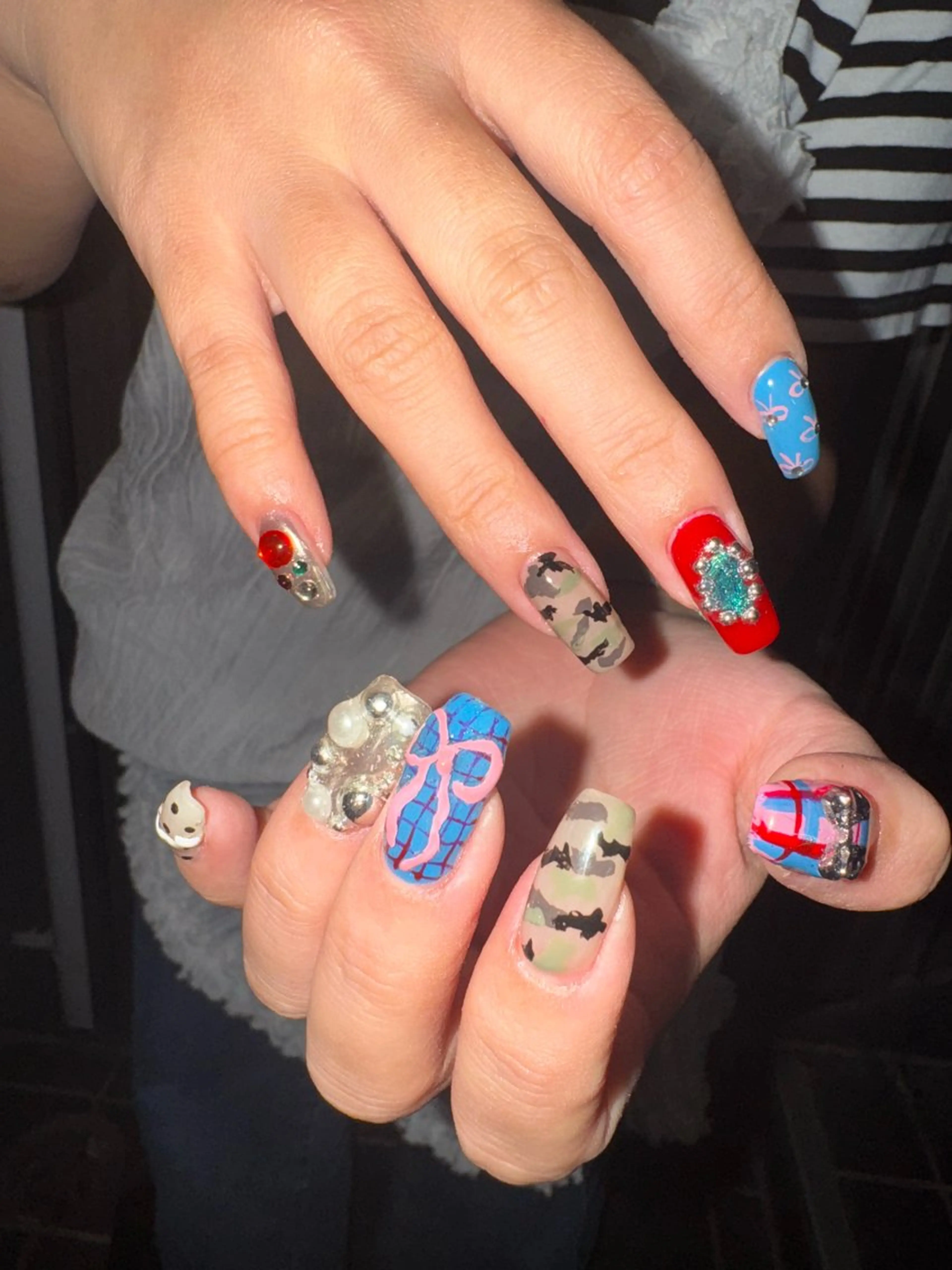 ネイル ハンドネイル フットネイル MITSUKI🪡 海外/個性派/ロングのネイルデザイン