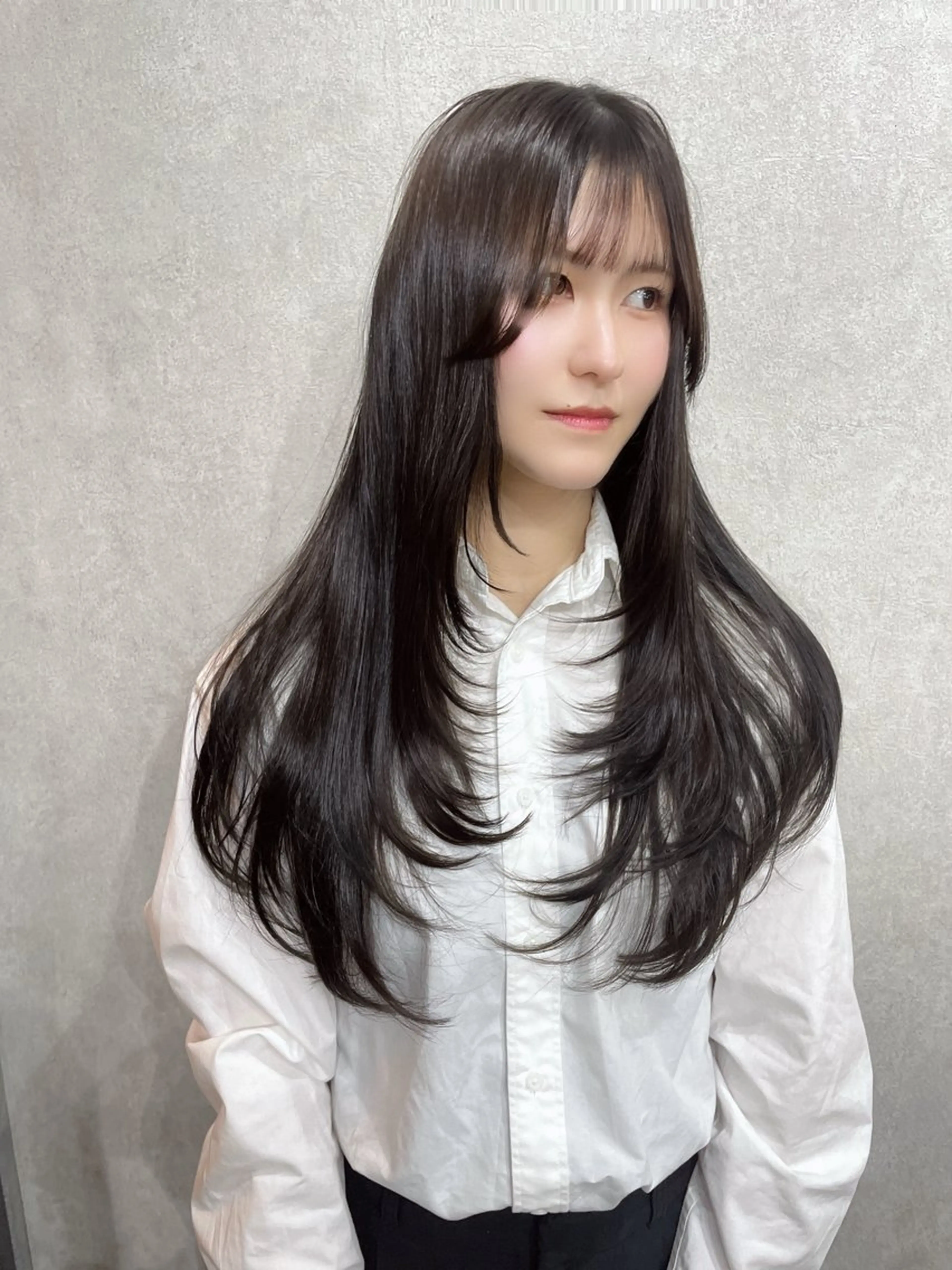 ロング カラー レイヤーカット AIRI layer cut hairのヘアスタイル