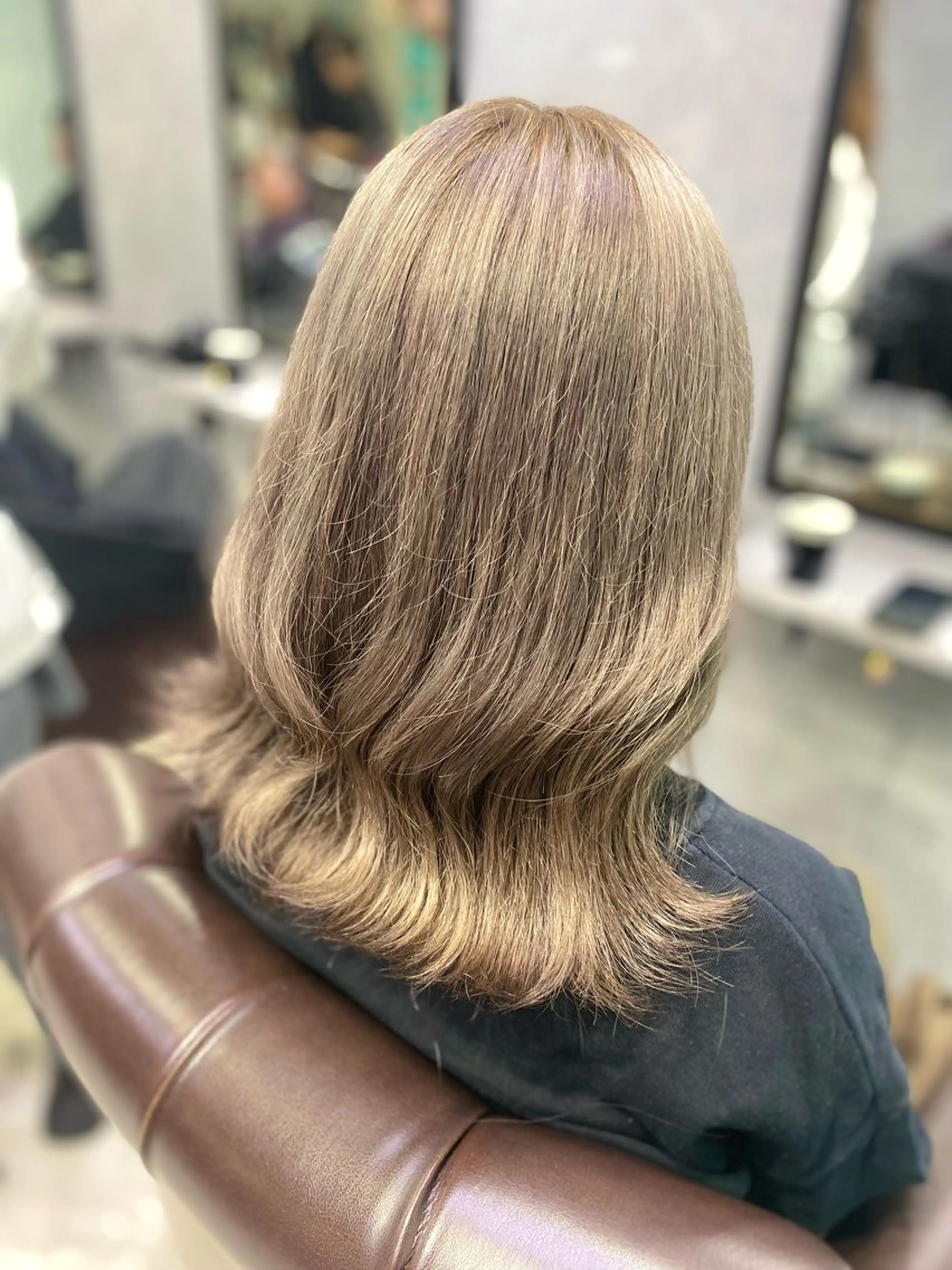 セミロング カラー GLADGE池袋所属・レイヤーカット ショート/宮本洋介のヘアスタイル