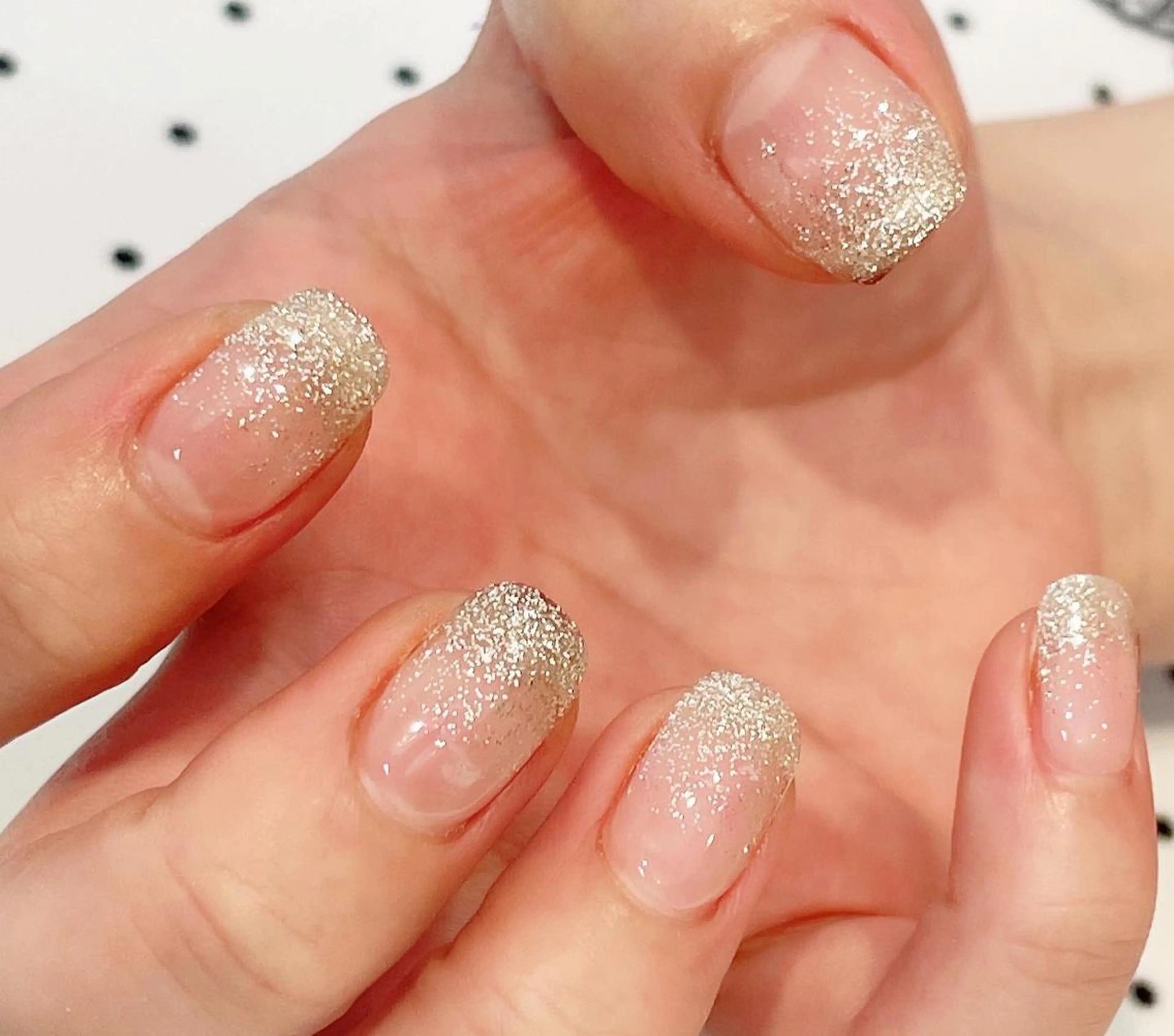 ネイル マツエク・マツパ まつげパーマ ボリュームラッシュ ジェルネイル グラデーション ラメ(グリッター) 髙橋 敦子のマツエク・マツパデザイン