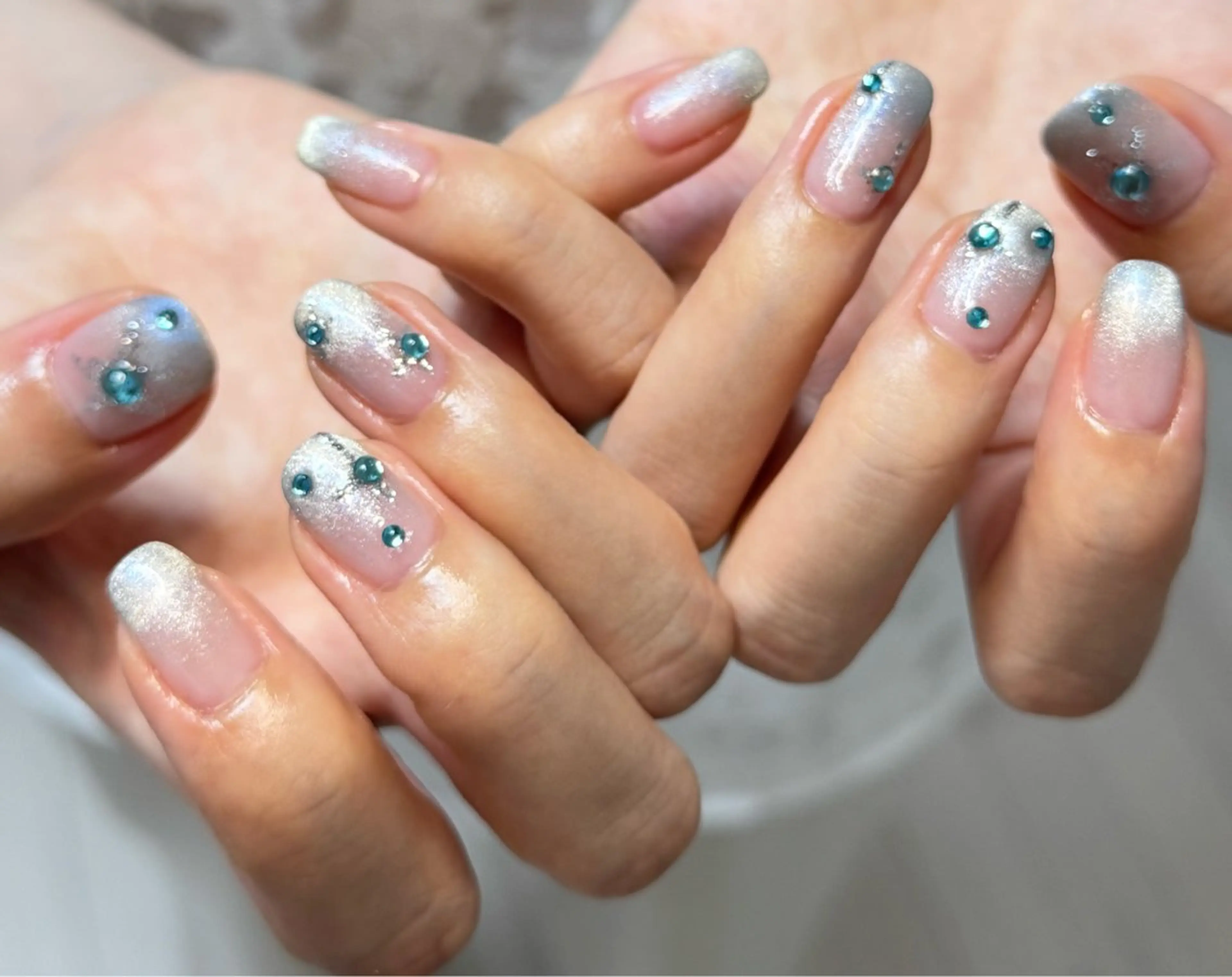 ネイル アートネイル オーロラネイル チークネイル フレンチネイル ガラスフレンチ ハンドネイル 🎀🎀YooLi Nail Salonのネイルデザイン