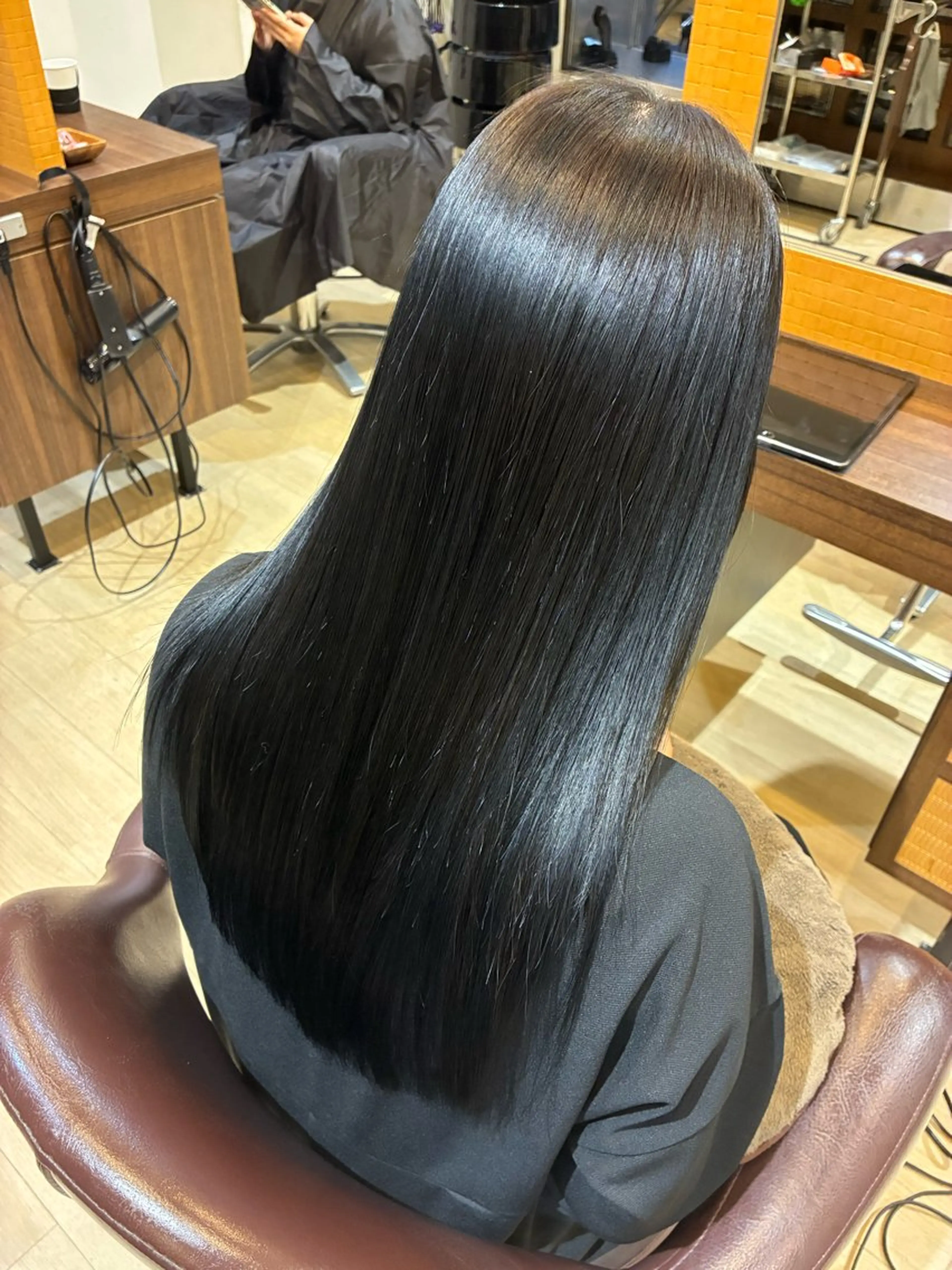 ロング ヘアカラー Orque kazuneのヘアスタイル