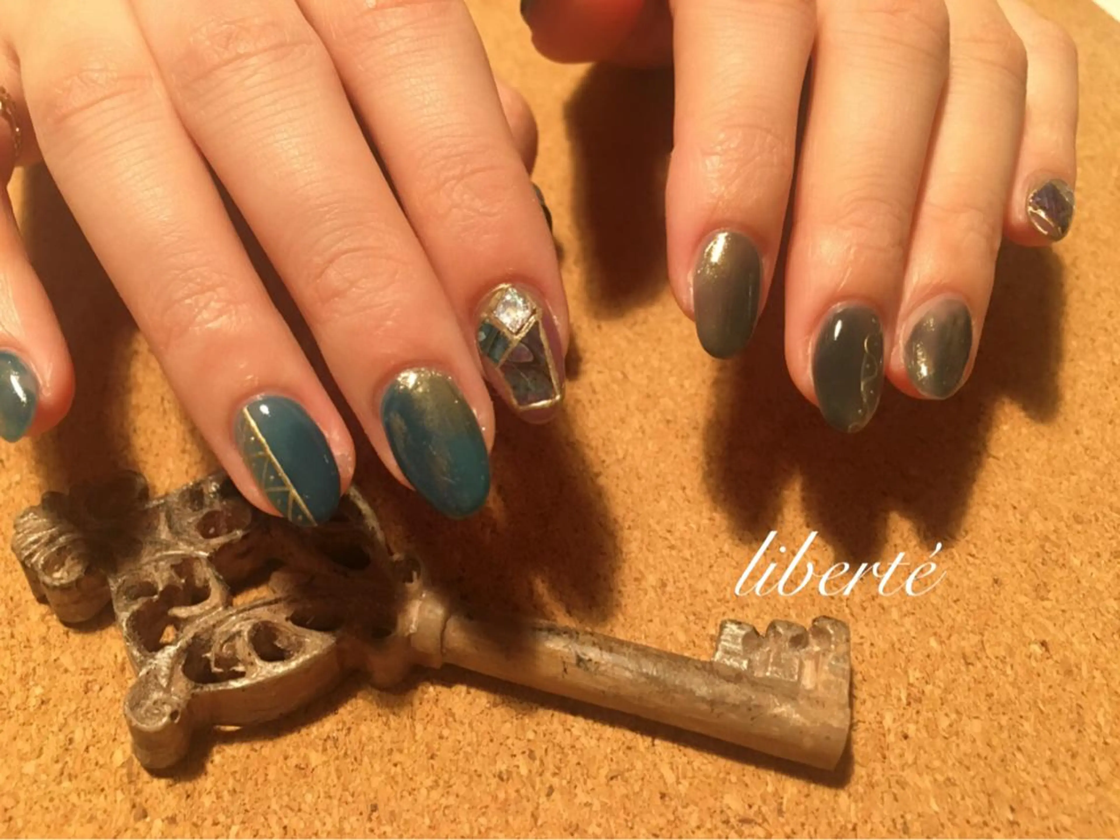 ネイル liberté (リベルテ)のネイルデザイン