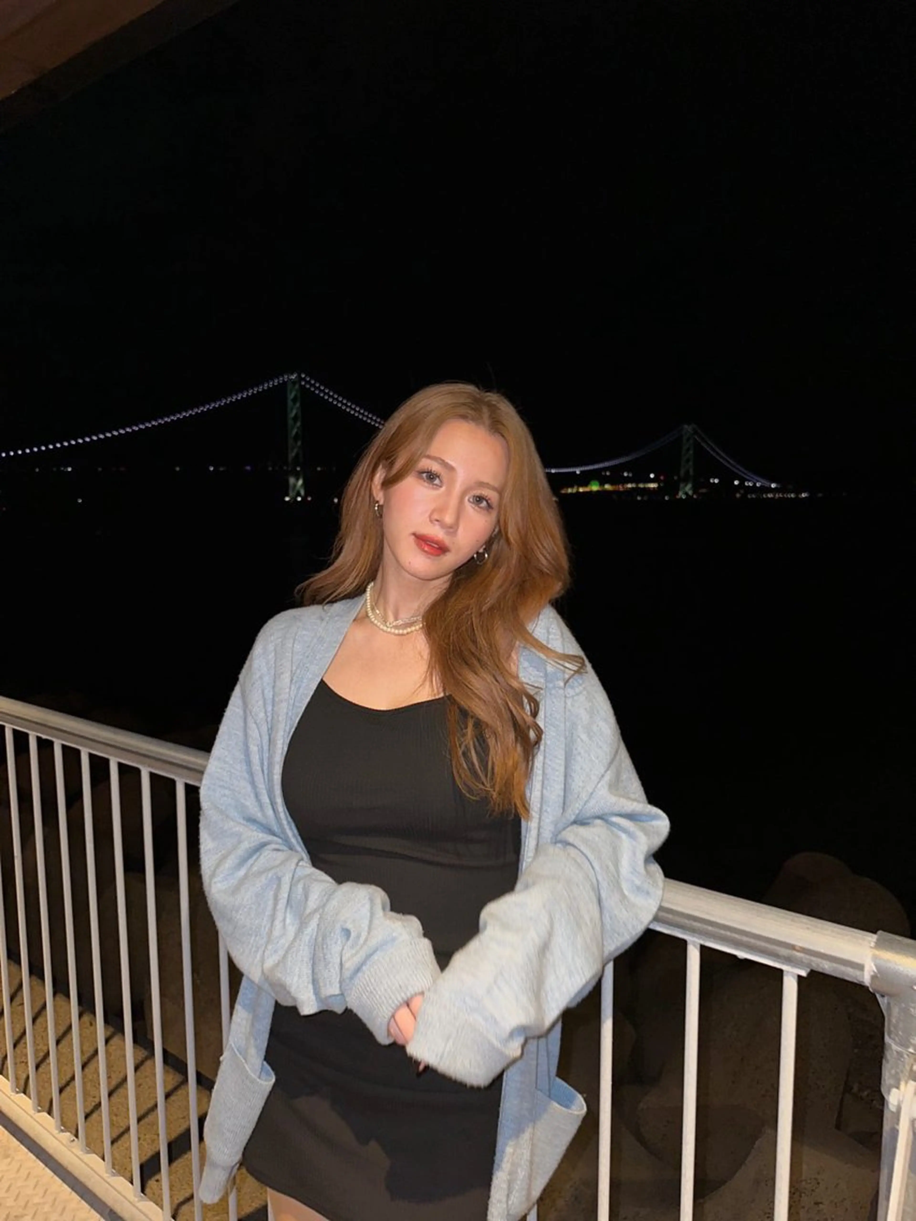 セミロング カット エクステ 韓国ヘア×ハイトーン AYA💫のヘアスタイル