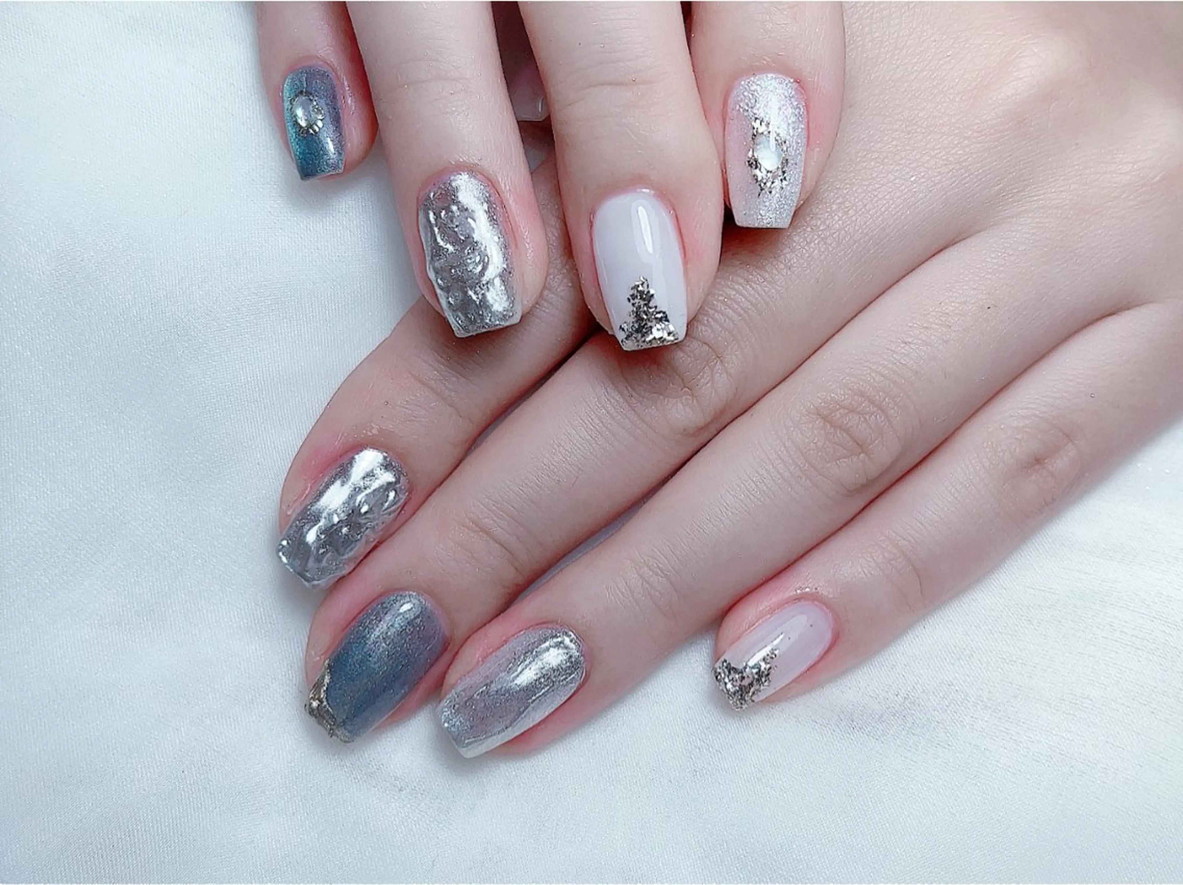 ネイル M🌷nail 長さだし専門店のネイルデザイン