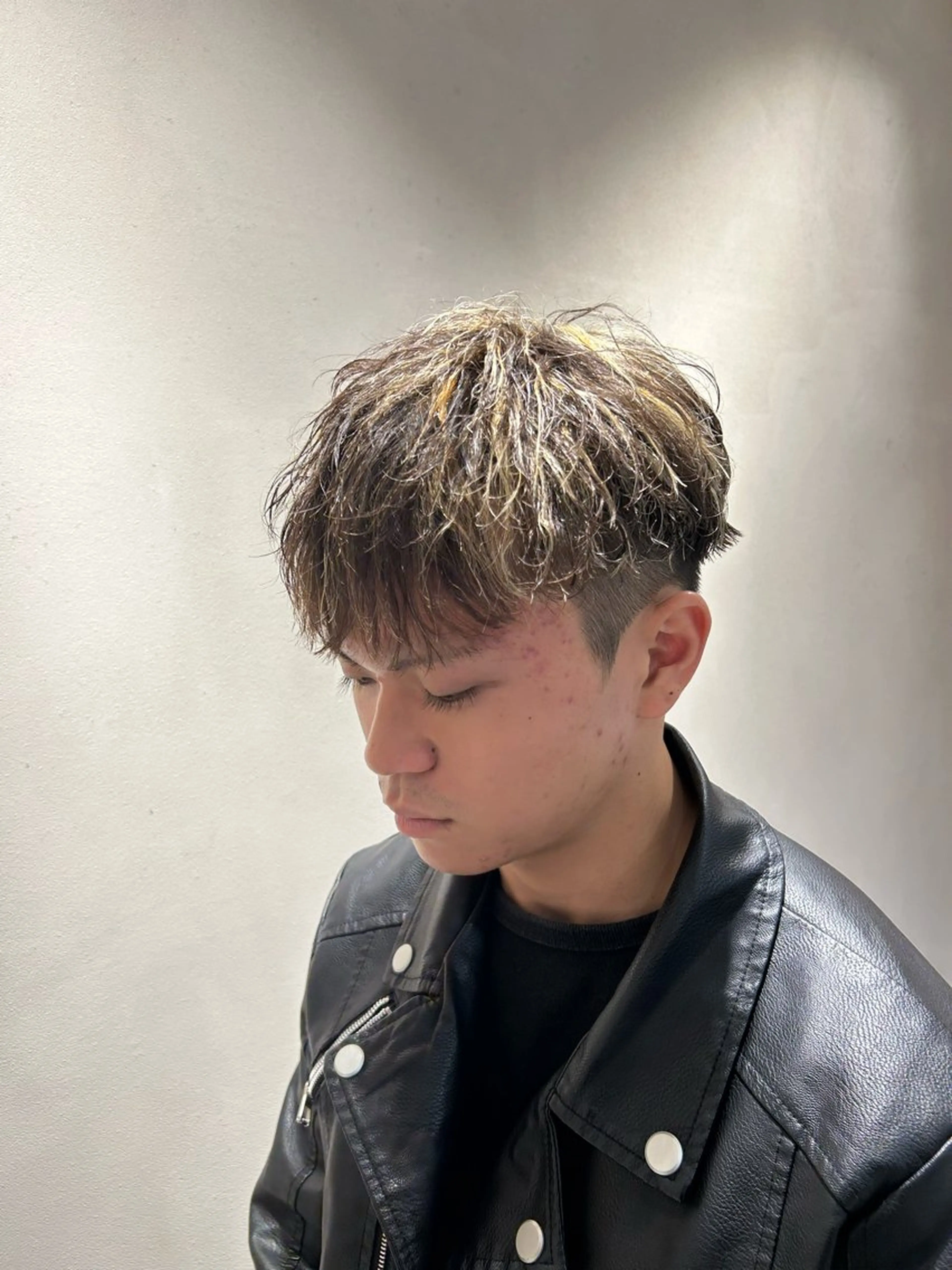 【この冬おすすめ☝️】カット＋ツイスパor波巻きパーマ＋トリートメントの写真