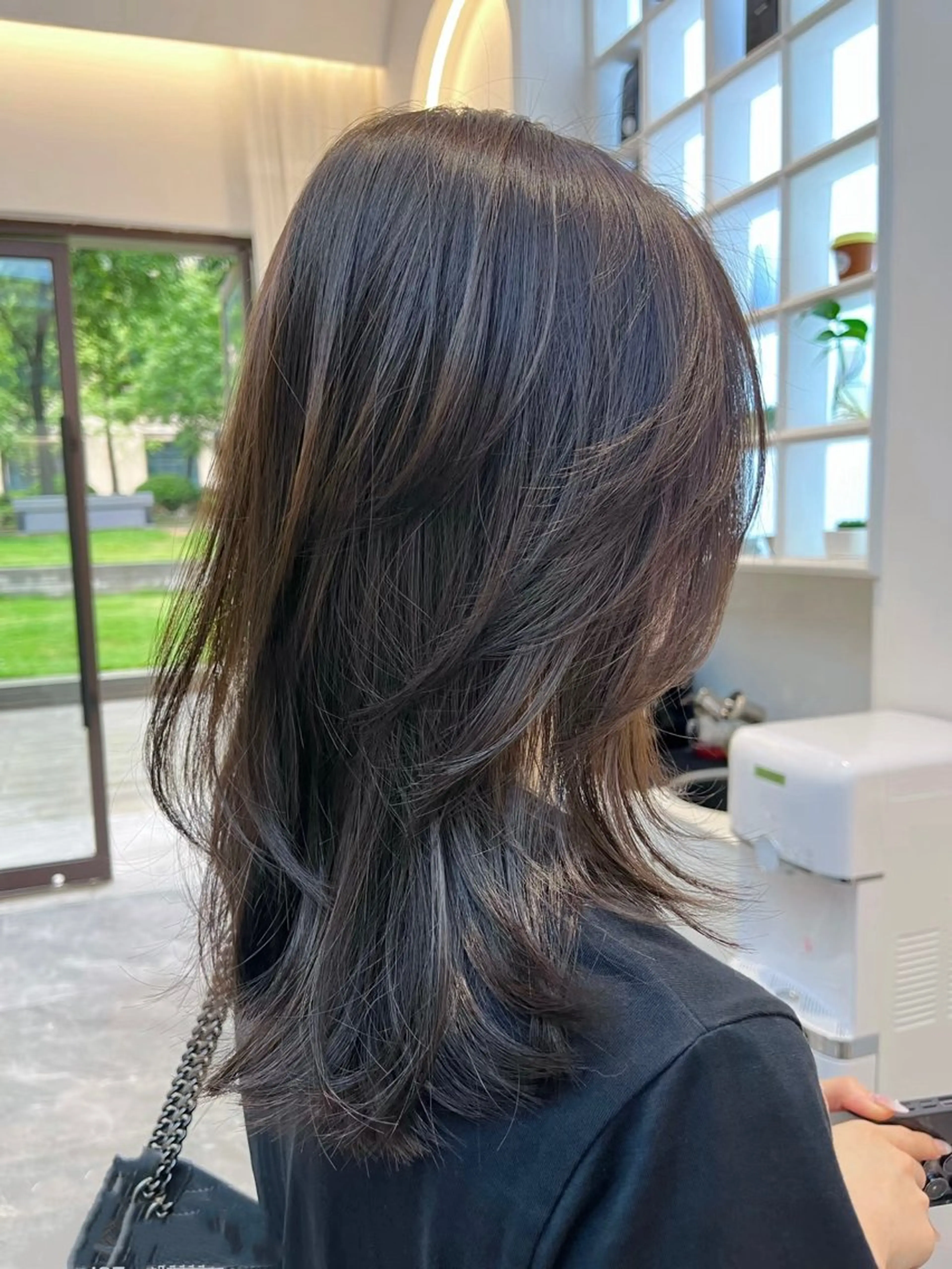 ミディアム カラー 髪質改善 SHEER. 大阪梅田【シアー】所属・村上｜髪質改善 プロデュースのヘアスタイル