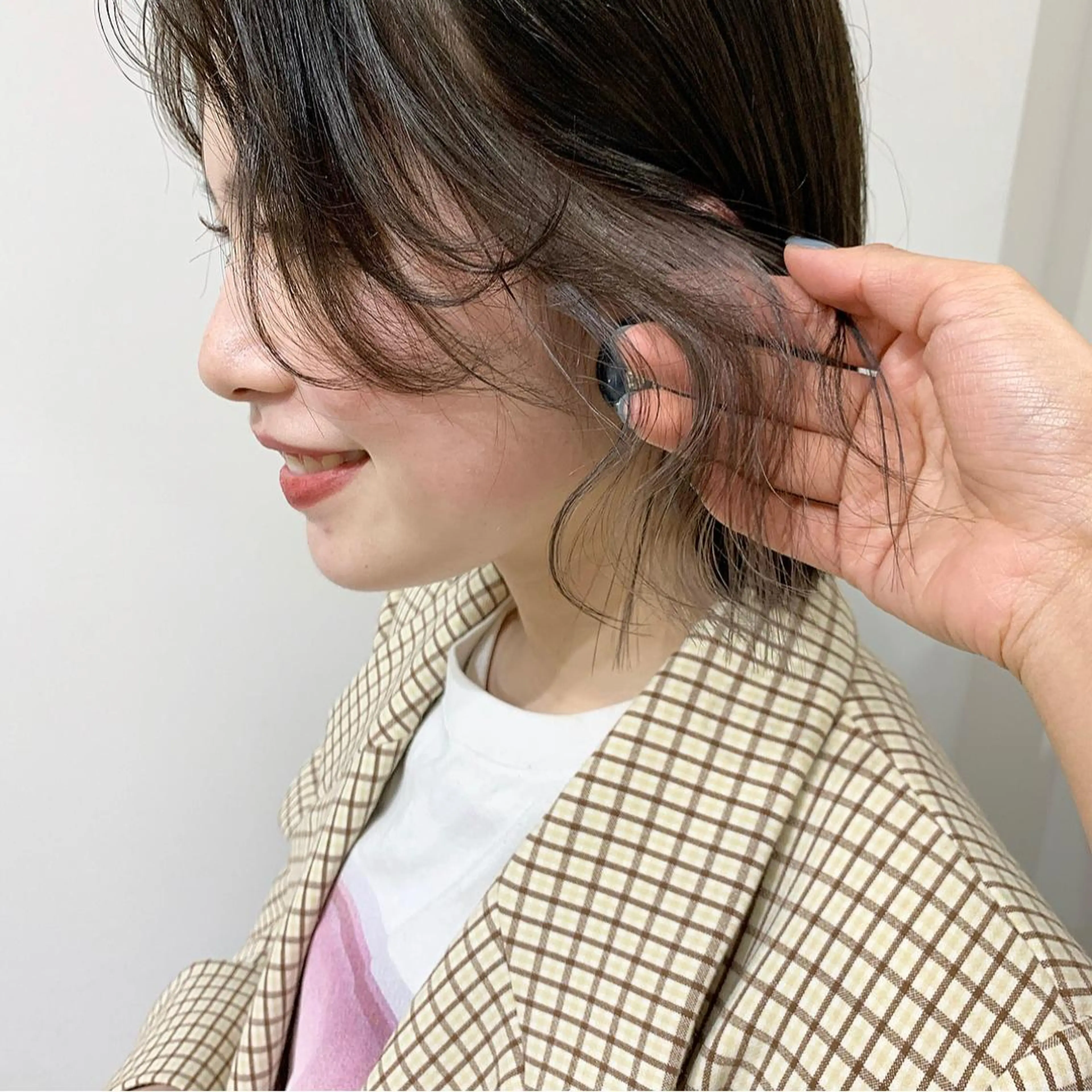 ショート カラー アッシュ ラベンダーカラー ラベンダーアッシュ ヘアカラー トリートメント レイヤー/顔周り /AKARIのヘアスタイル
