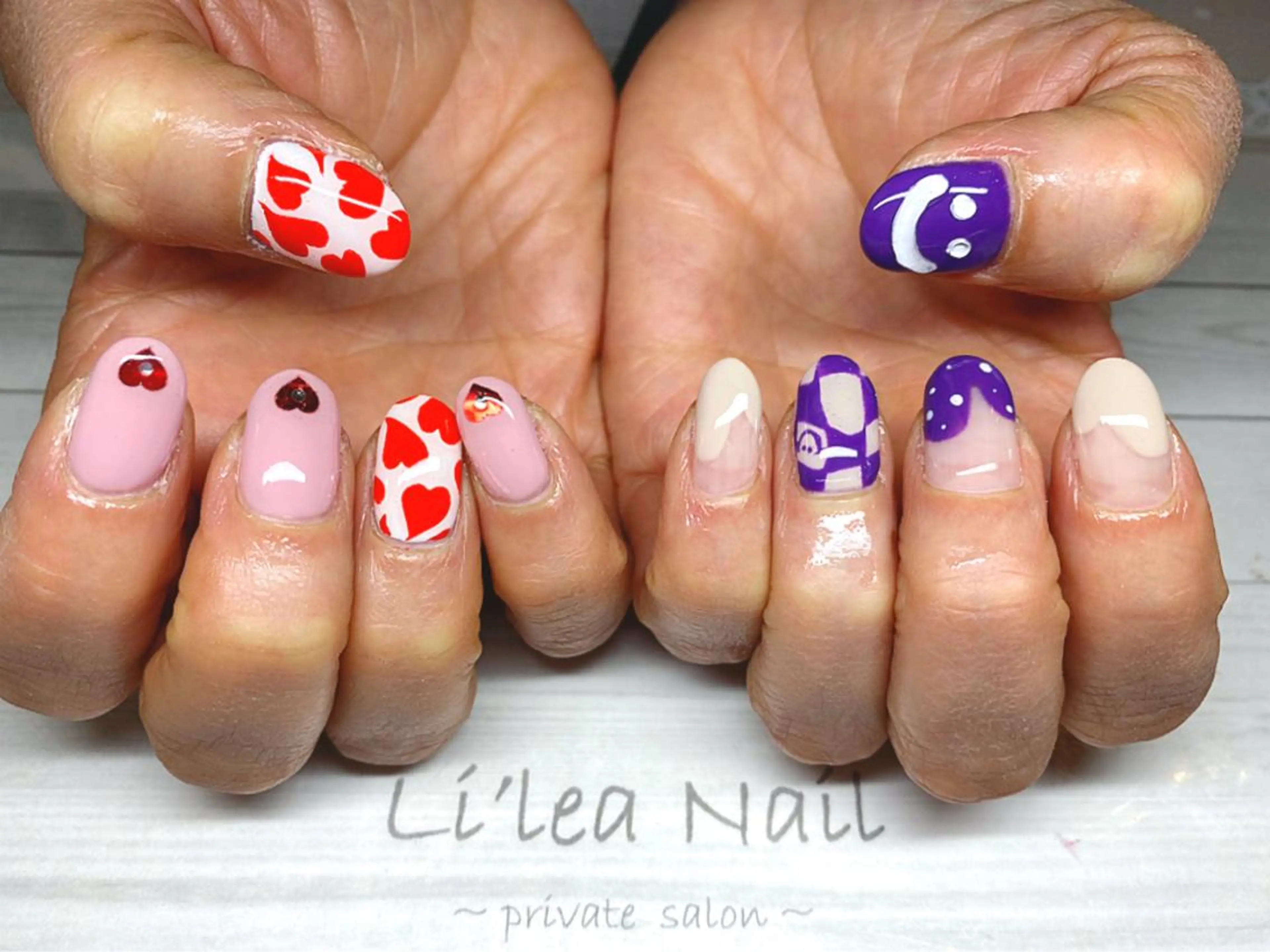 ネイル Li'leaNail AINAのネイルデザイン