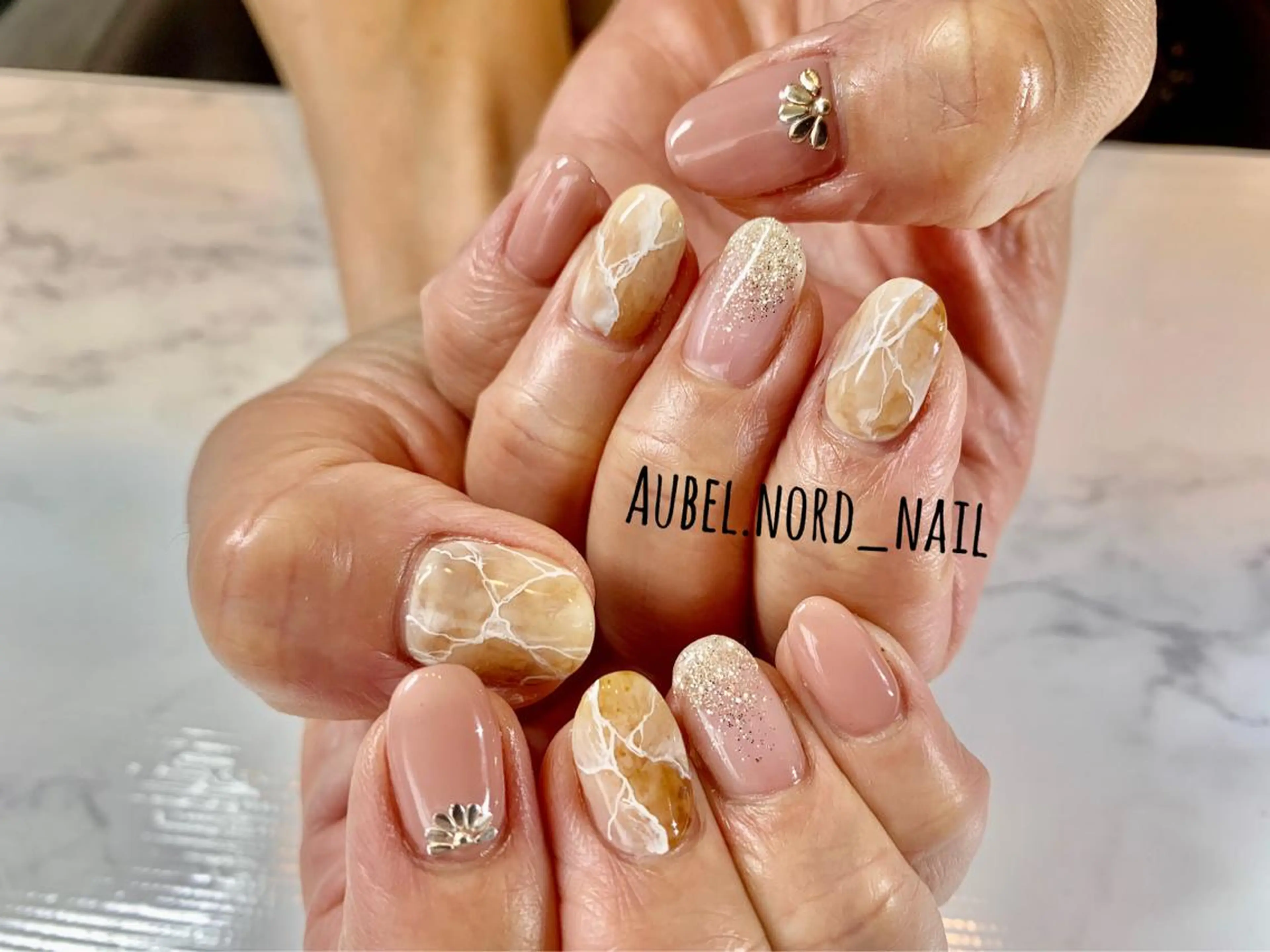 ネイル Aubel.nord_nail所属・Aubel.nord オーベルノールのネイルデザイン