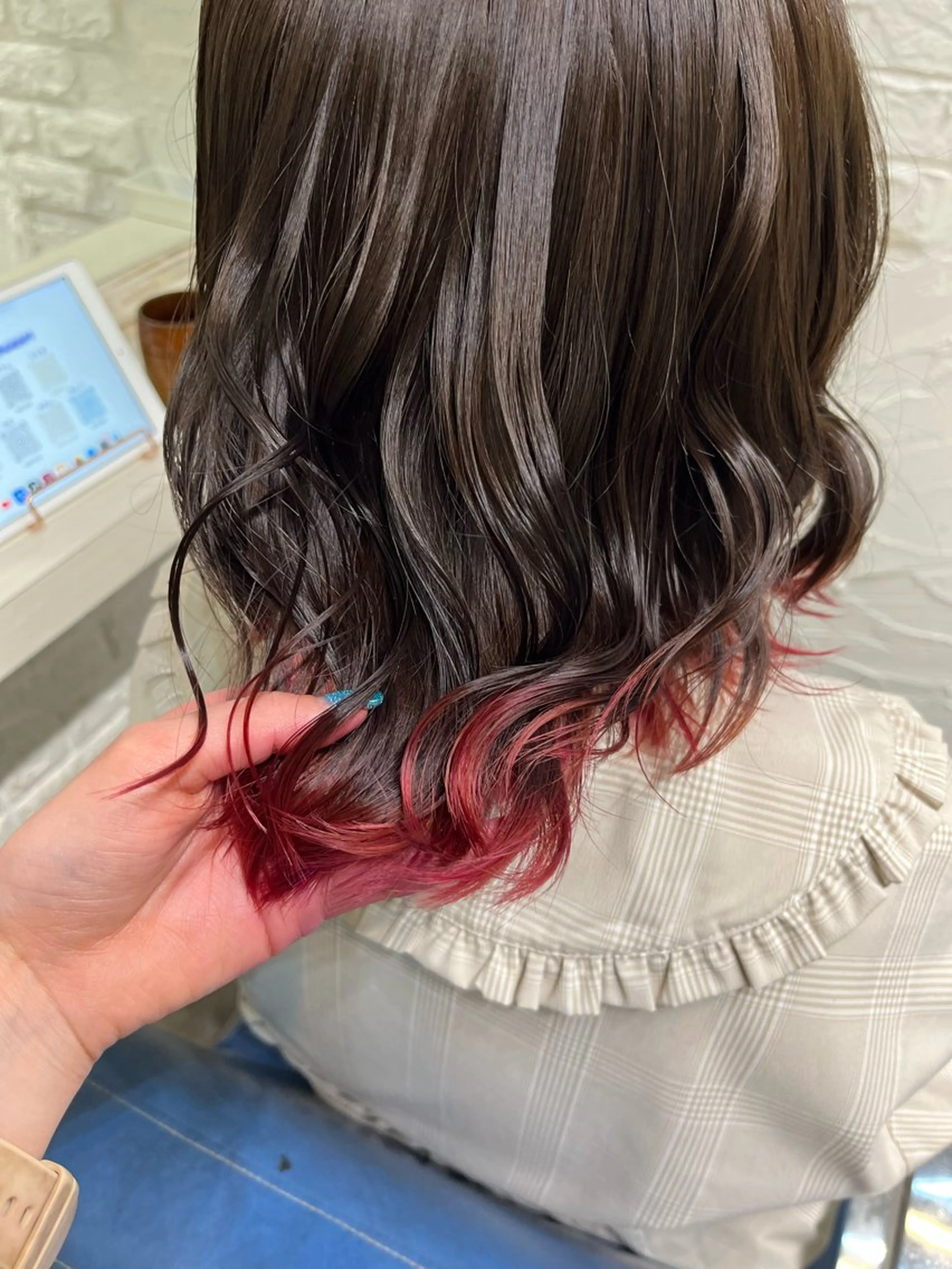 ミディアム カラー ヘアカラー uros.所属・🩵aiko / モデル募集中️🩵のヘアスタイル