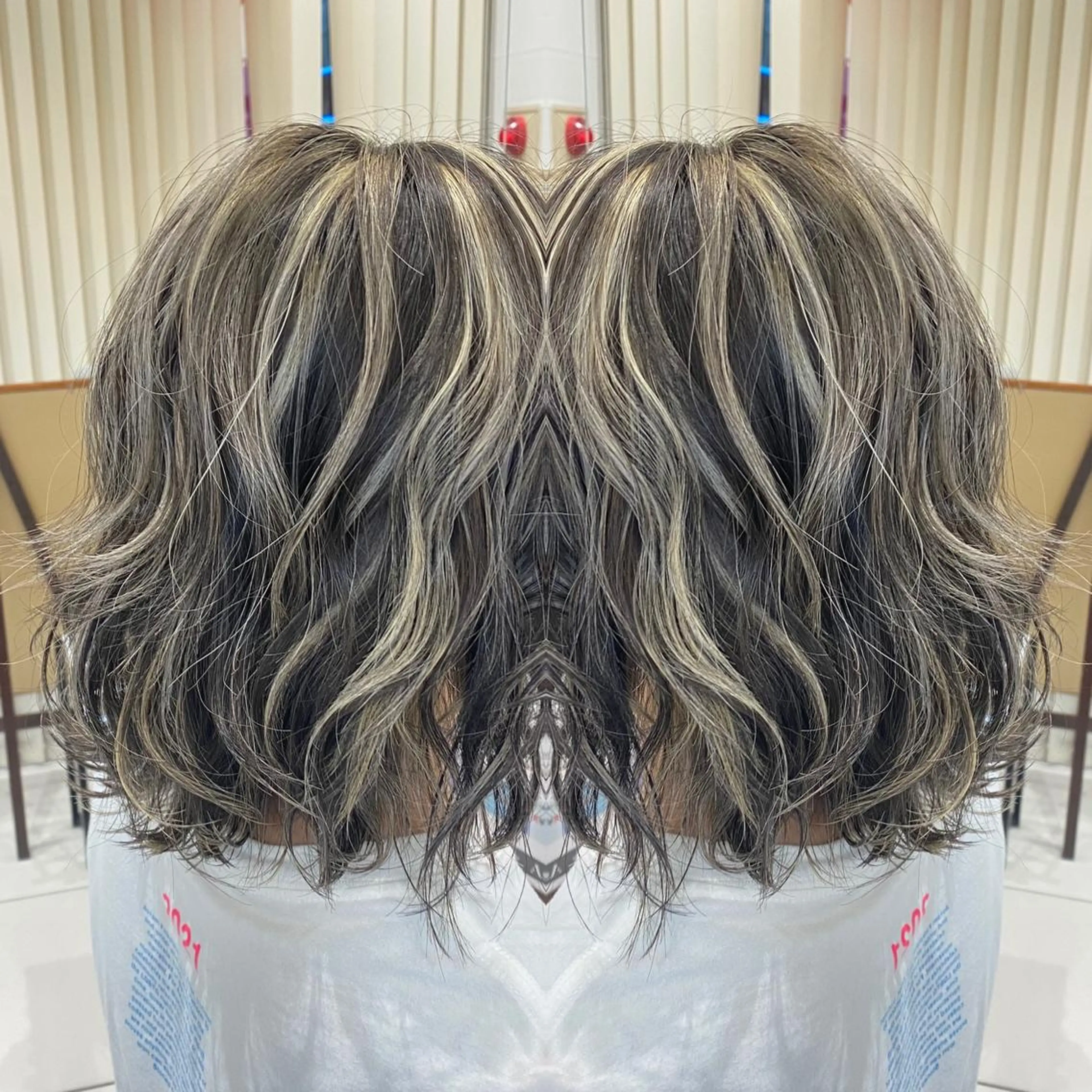 ✨カット/流行りのコントラスト艶カラー✨🌈立体的に見せるハイライト🌈の写真