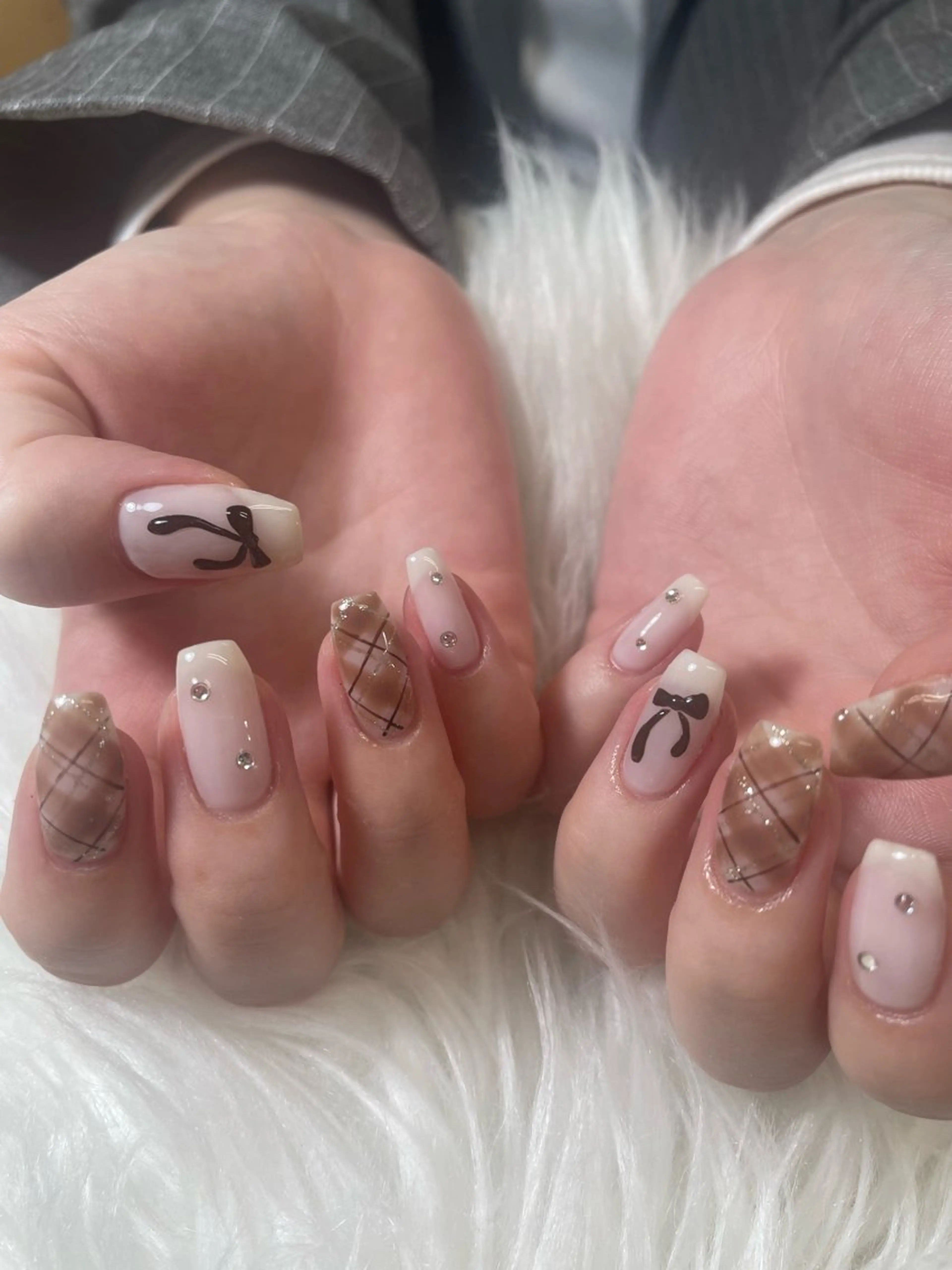 ネイル ハンドネイル koyu 🩶のネイルデザイン