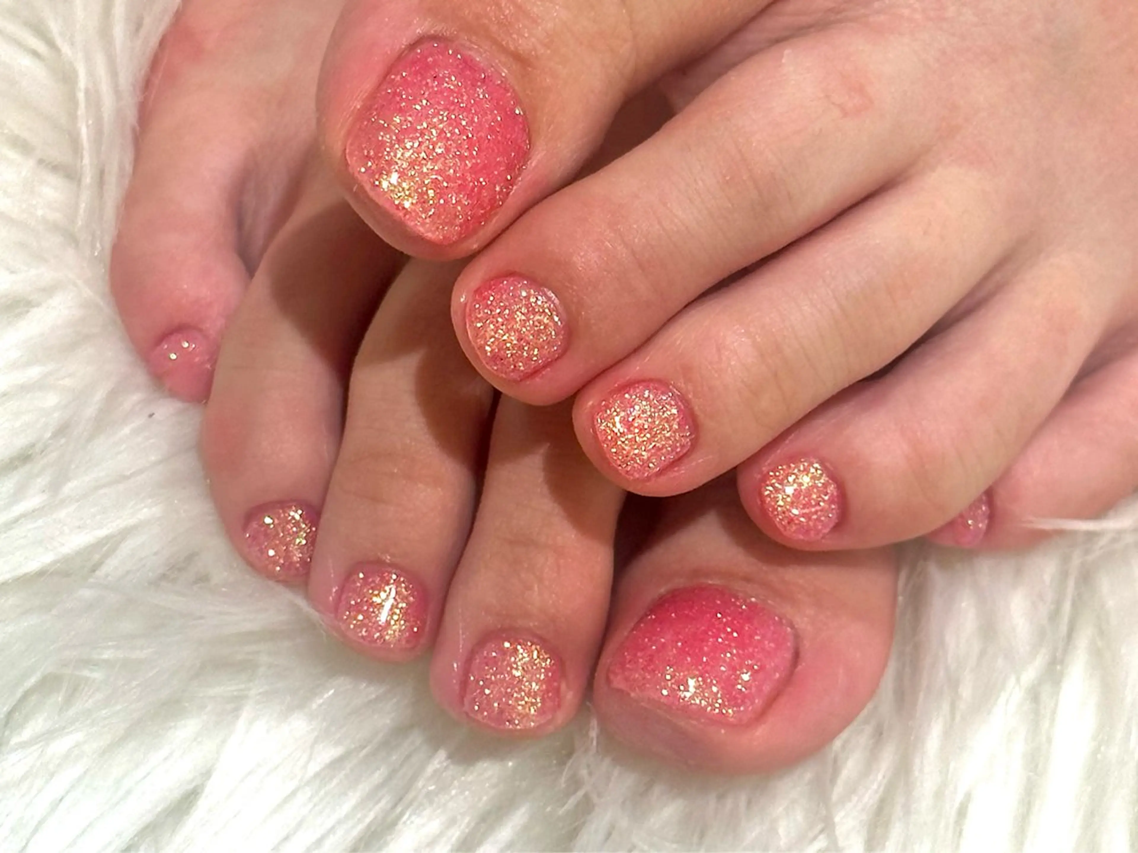 ネイル フットネイル ピンク 春ネイル エムスラッシュセンター南sol所属・kano🫧 指名No.1💫のネイルデザイン