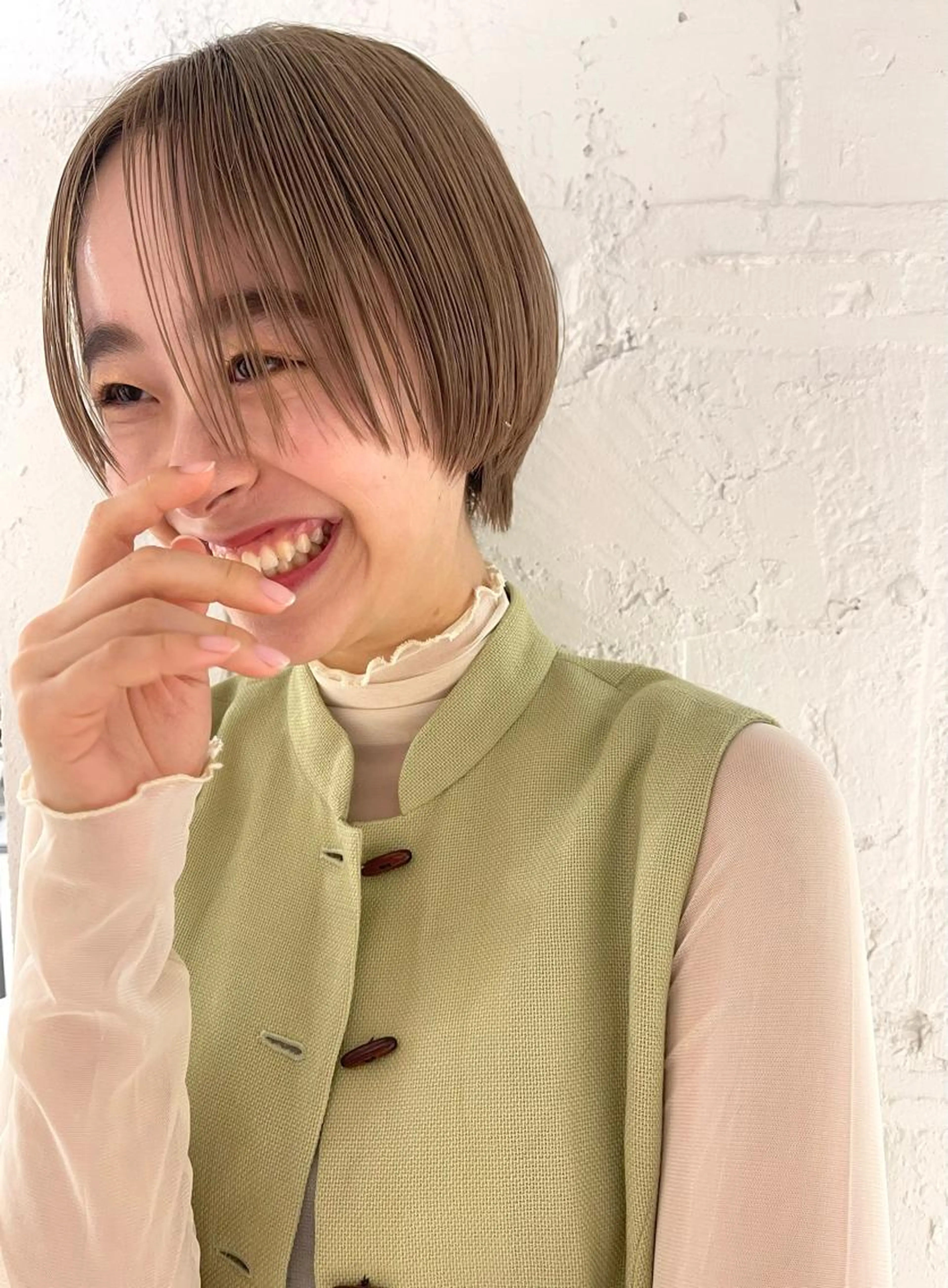 【最旬トレンドハイトーンカラー】カット＋Wカラーの写真