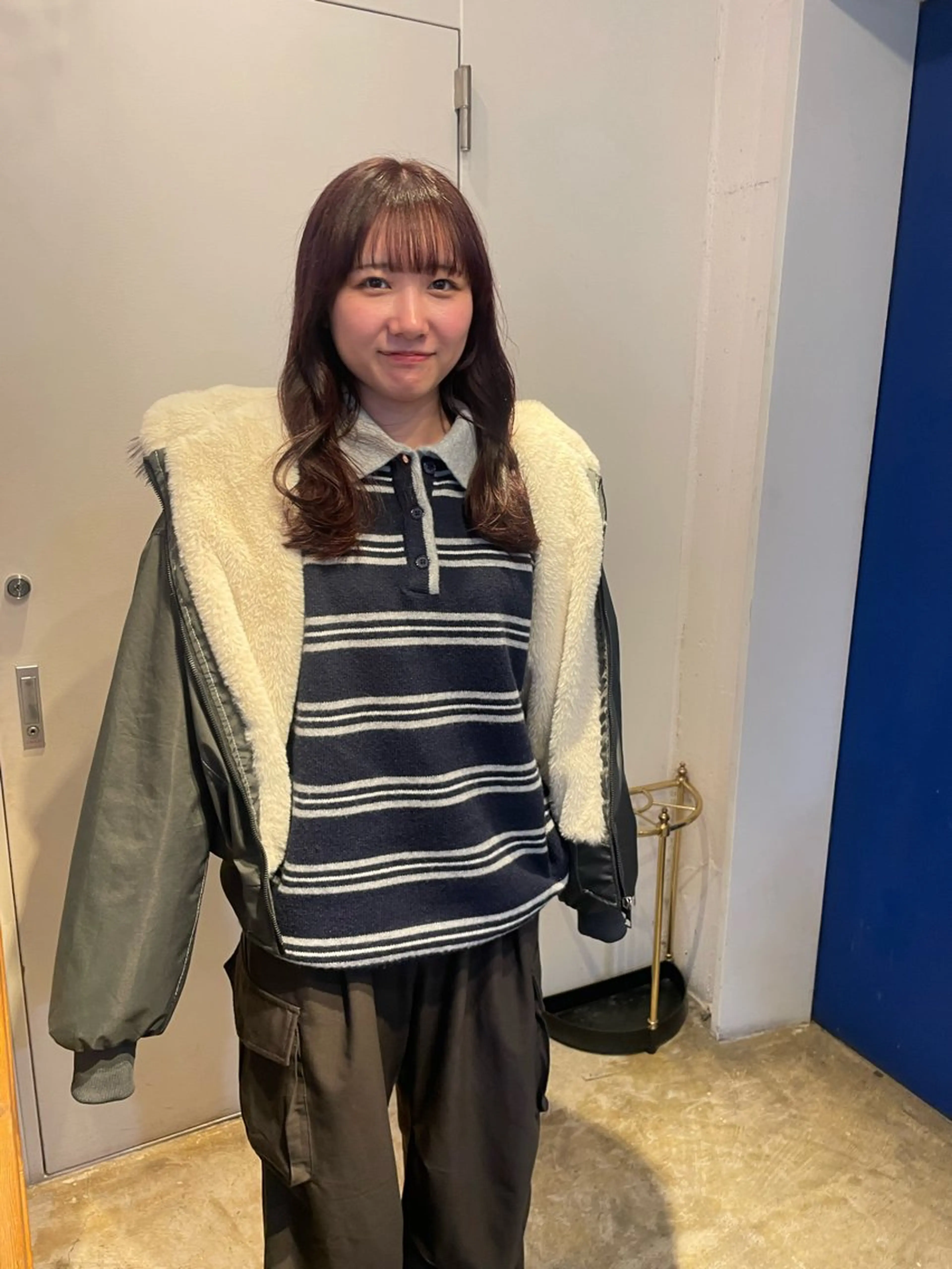 ミディアム カラー ラベンダーカラー カット ヘアカラー トリートメント MIOベージュカラー 柔らかいカラーのヘアスタイル