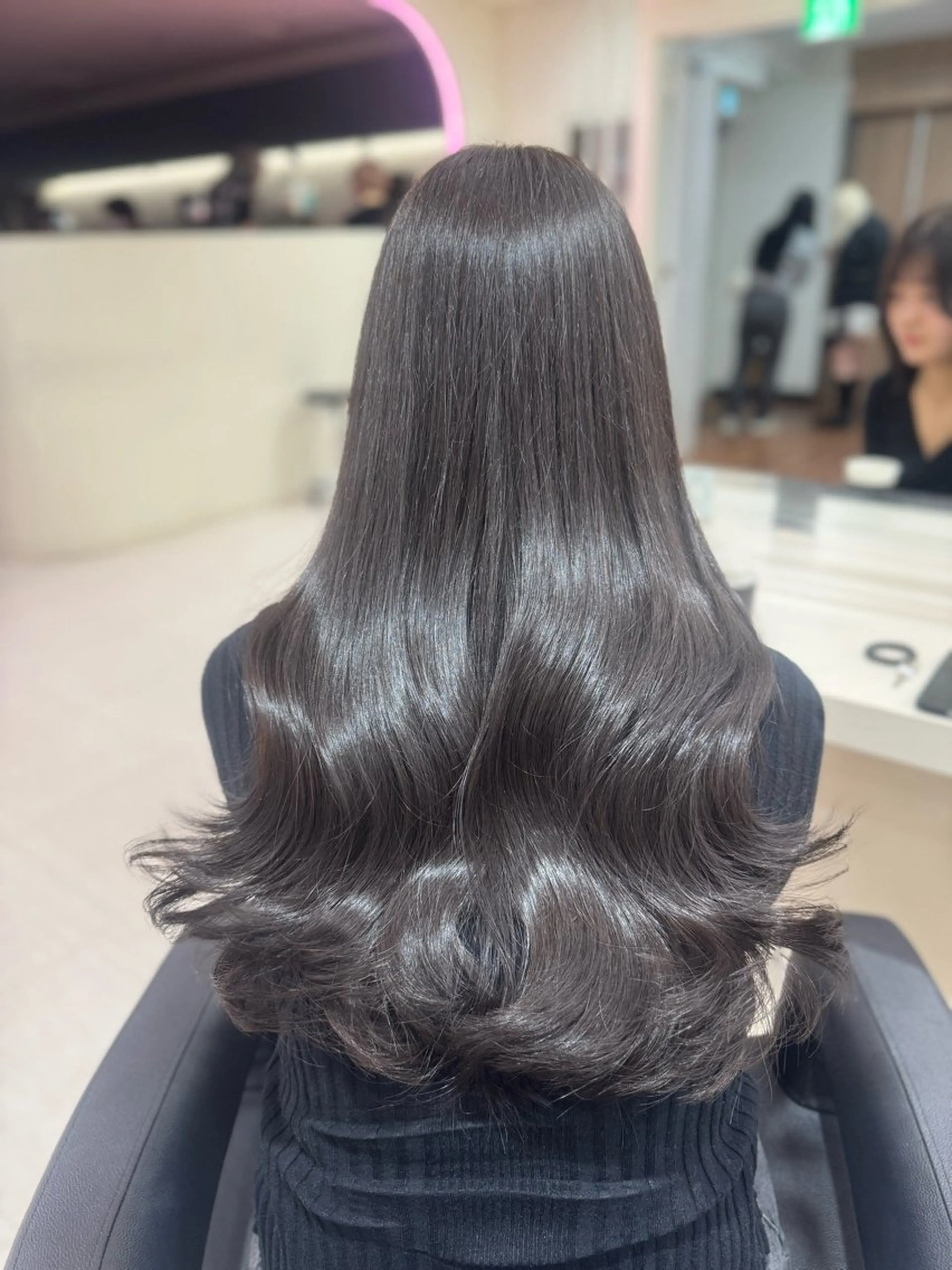 ロング カラー ヘアカラー 🤍韓国大人っぽ ベージュMAI🤍のヘアスタイル