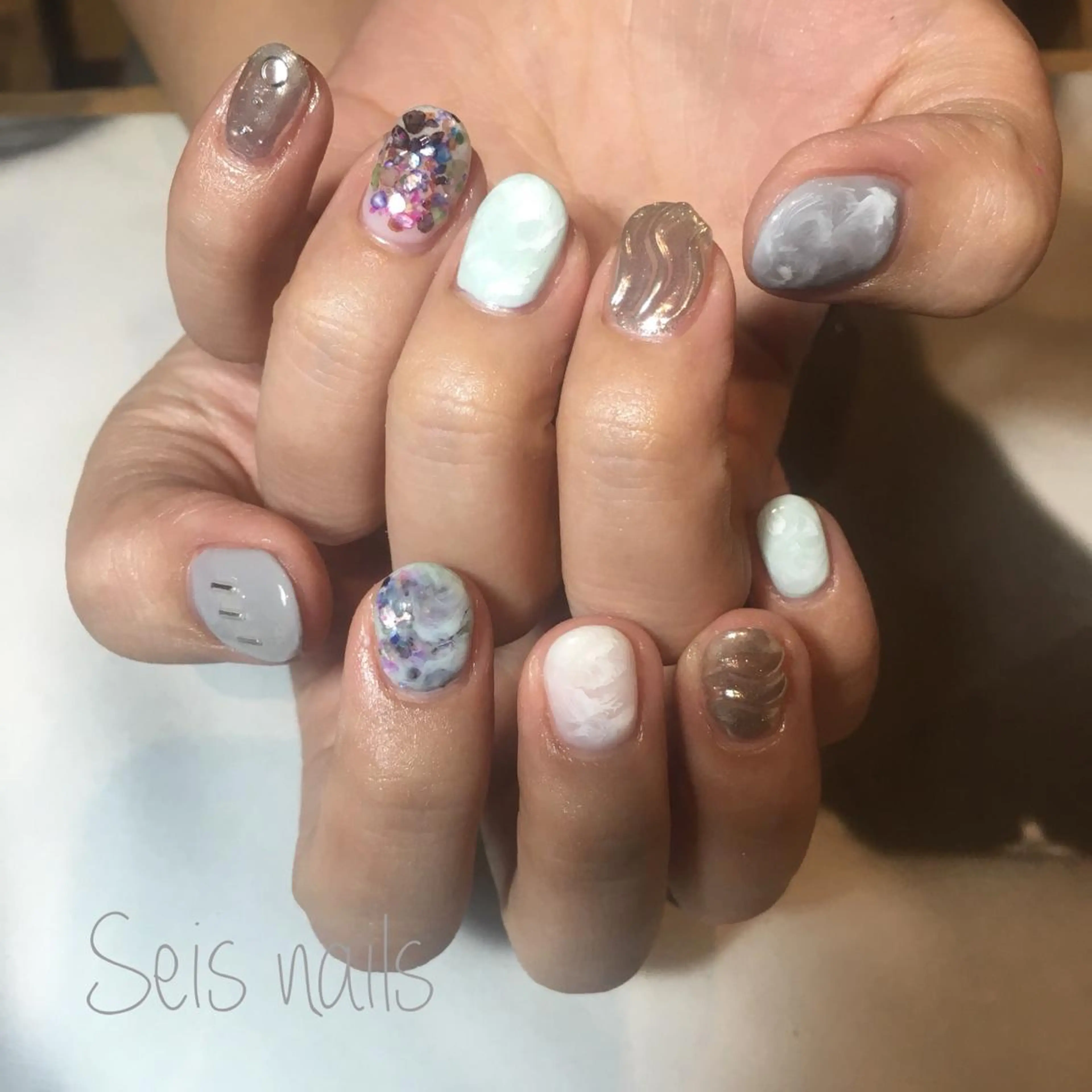 ネイル ハンドネイル Seis Shihoのネイルデザイン