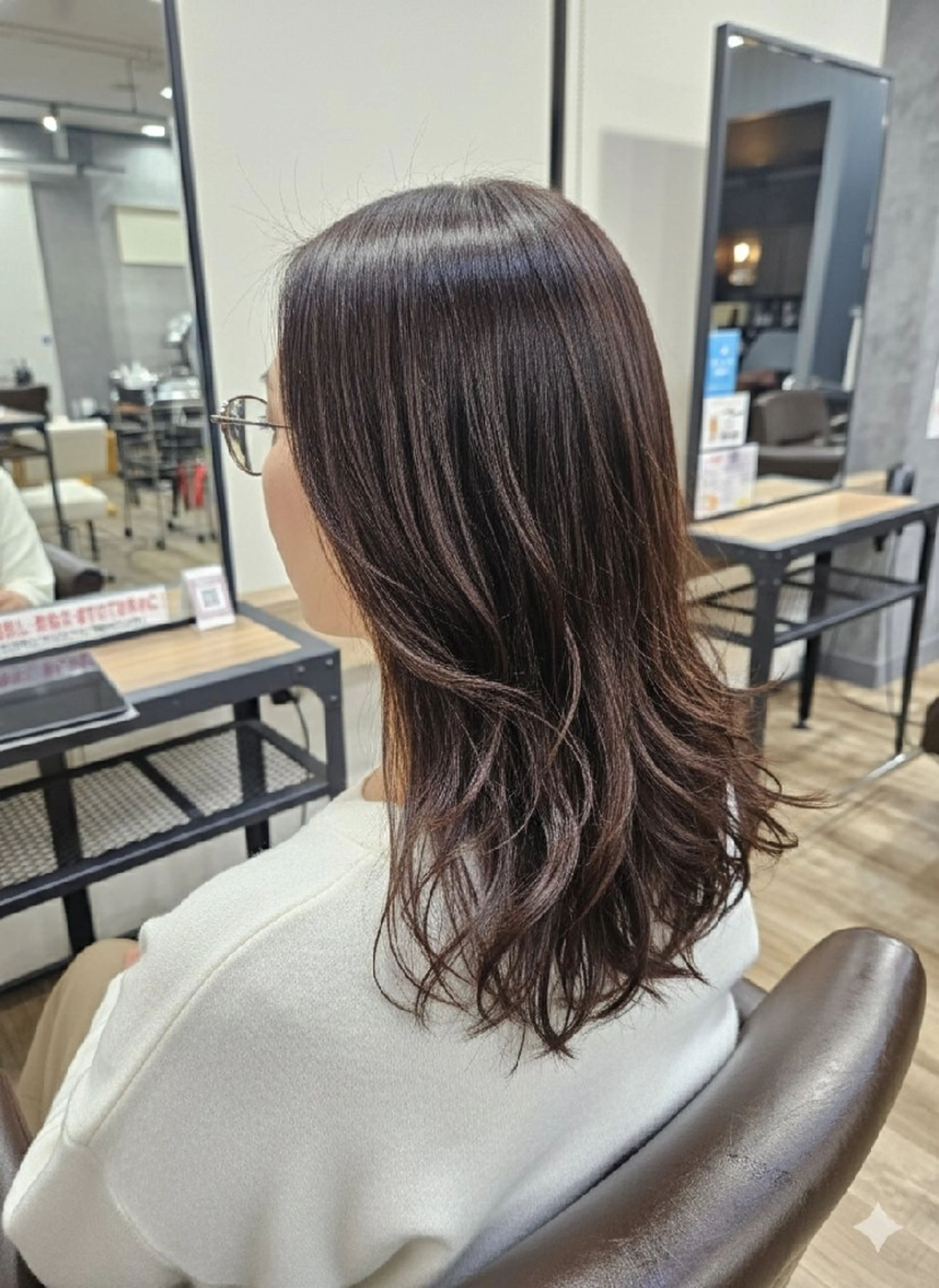 ロング 山田 一輝のヘアスタイル