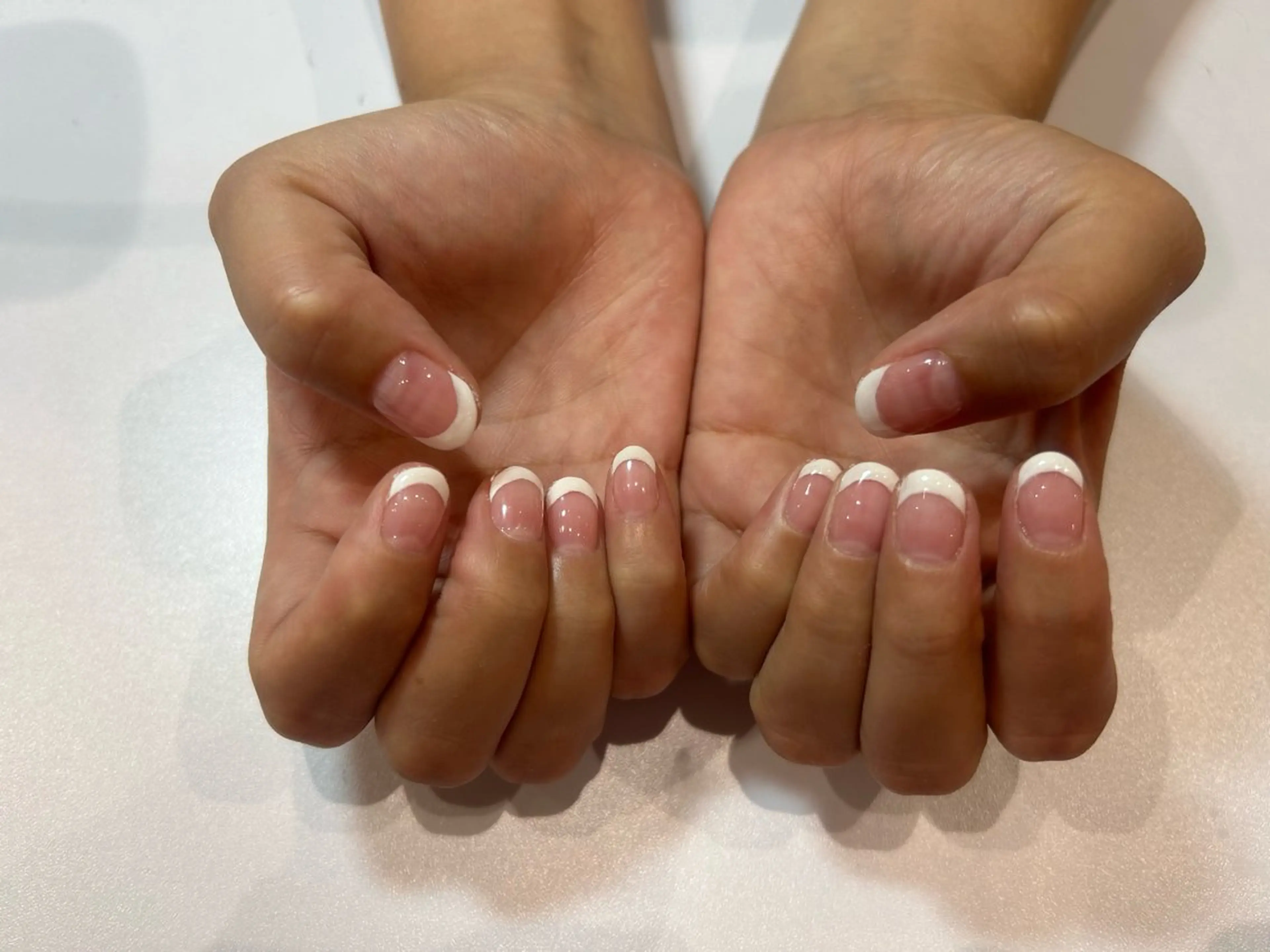 【フレンチネイル】パラジェル使用✨オフ無料の写真