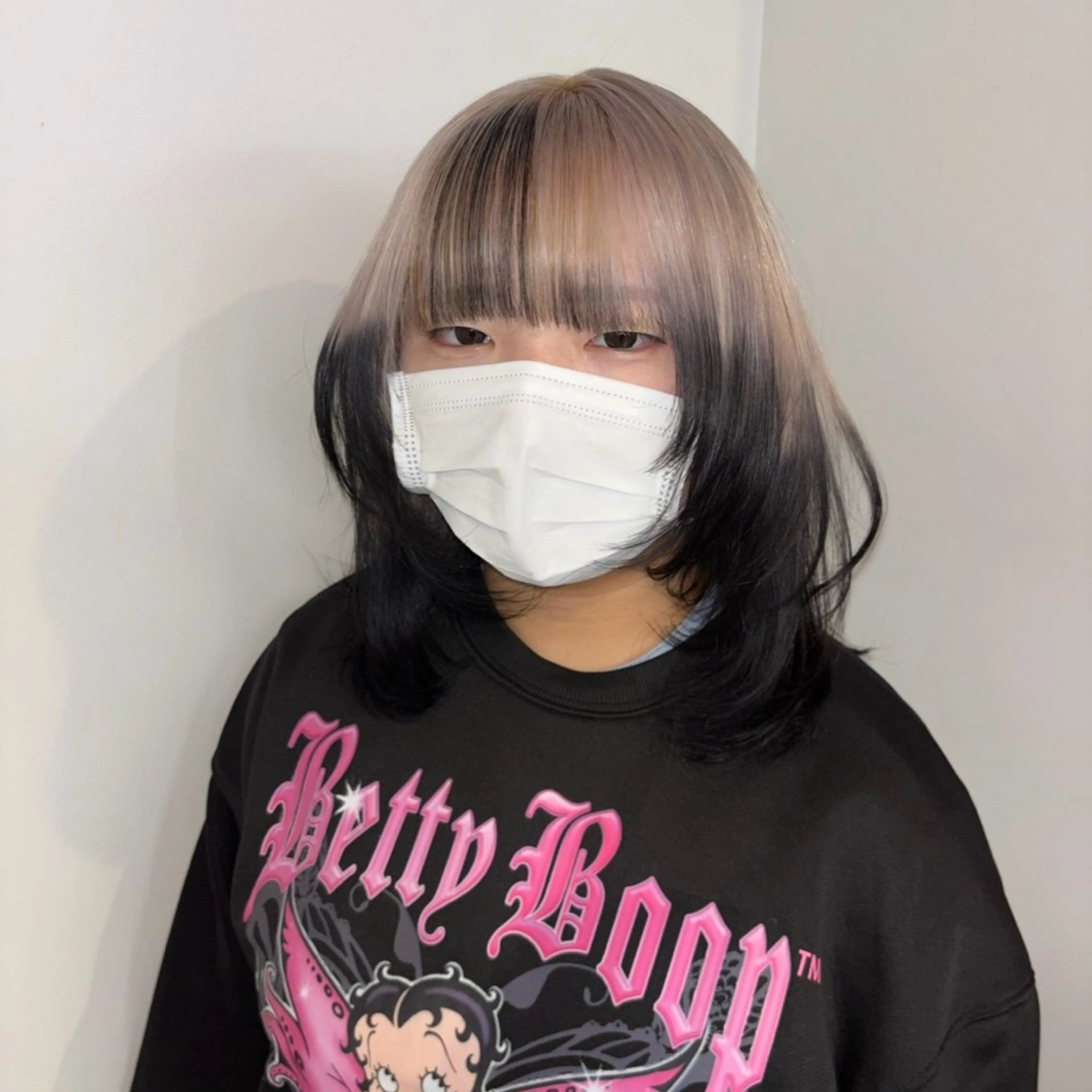 セミロング カラー ヘアカラー Ren. 🦋デザインカラーのヘアスタイル