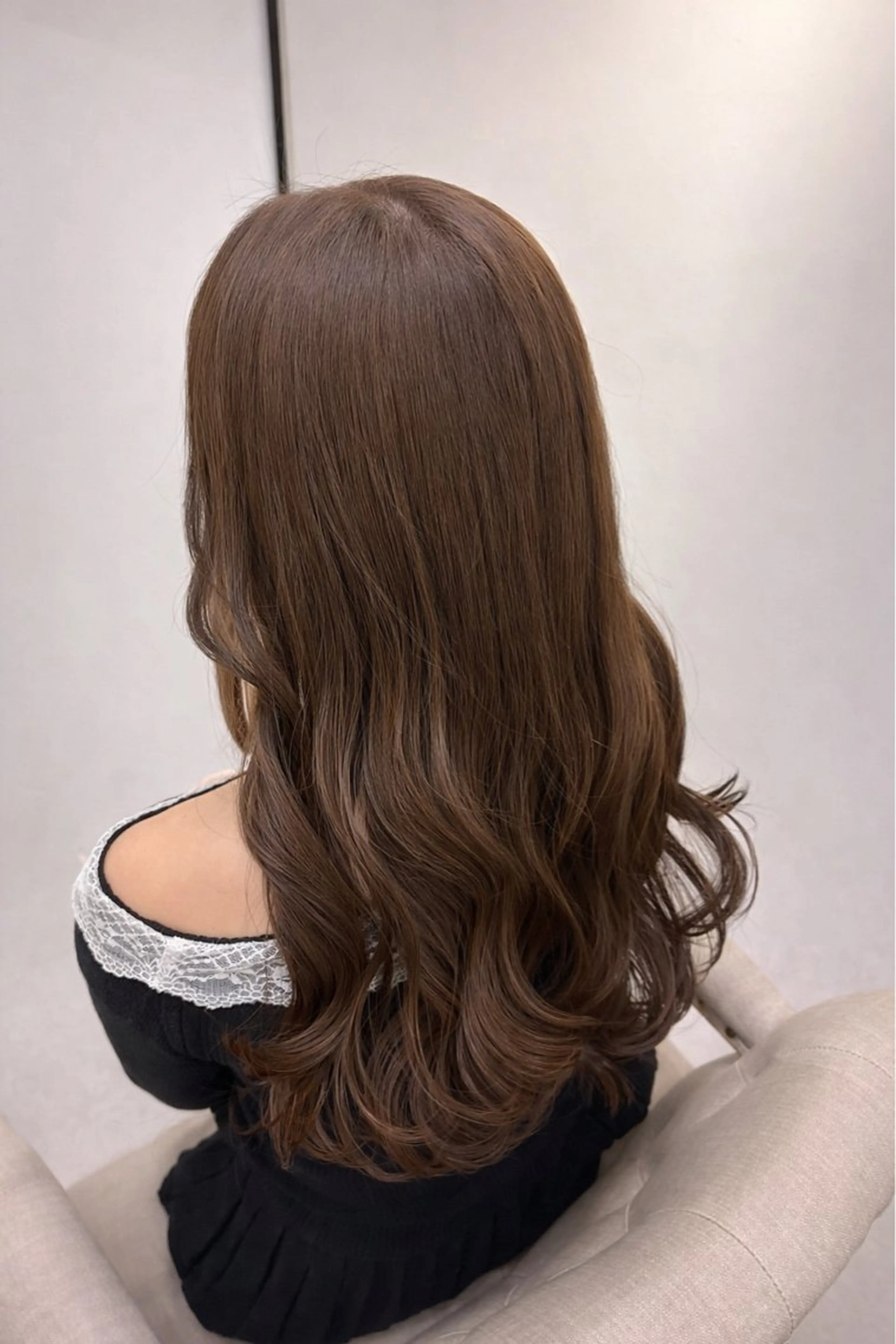 カラー ベージュカラー ブリーチ 透明感カラー ダブルカラー ブリーチなしカラー ヘアカラー ミディアムレイヤー/ 艶カラーNorikaのヘアスタイル