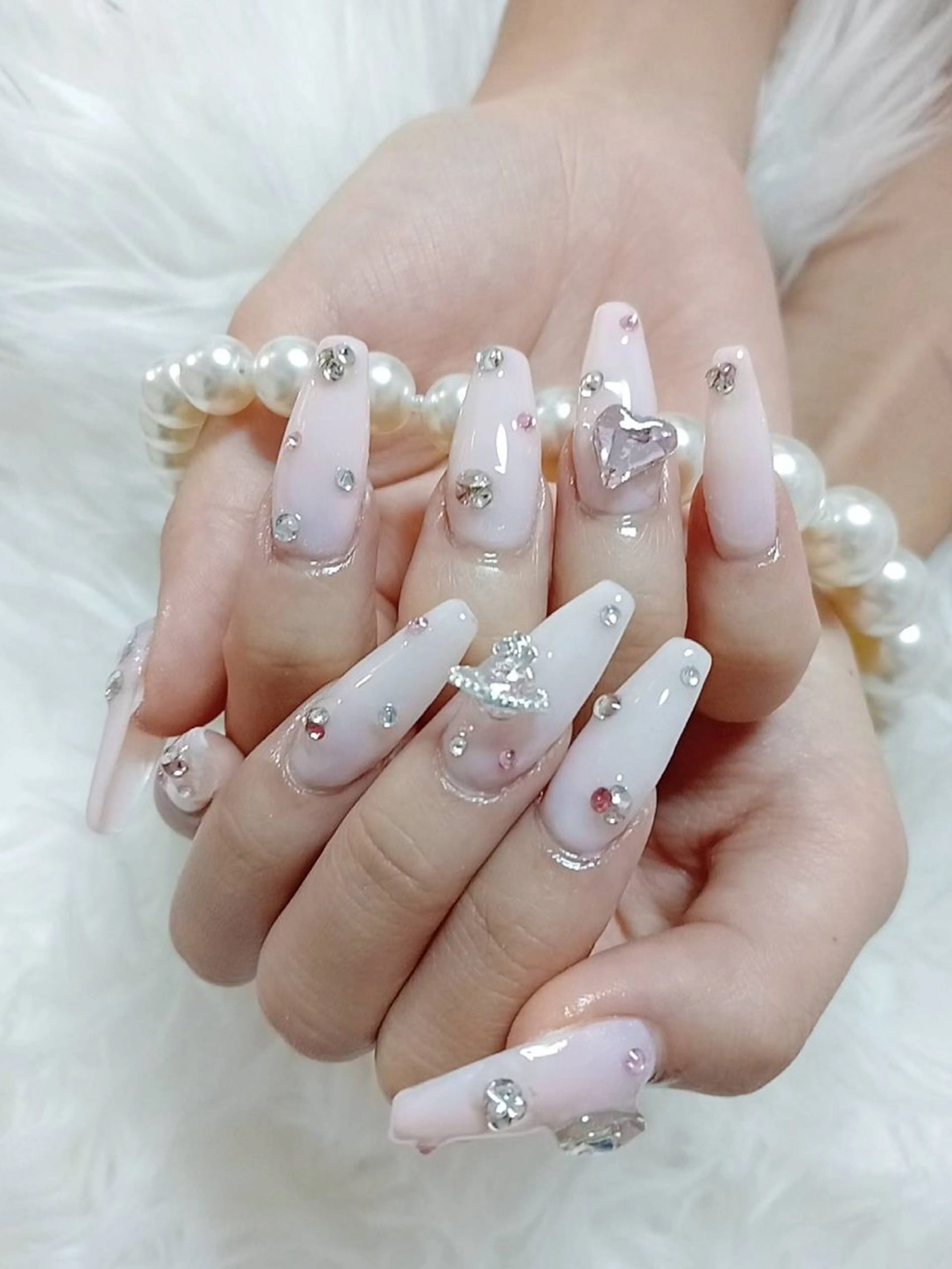 セミロング Hanaai Salon新宿店のネイルデザイン